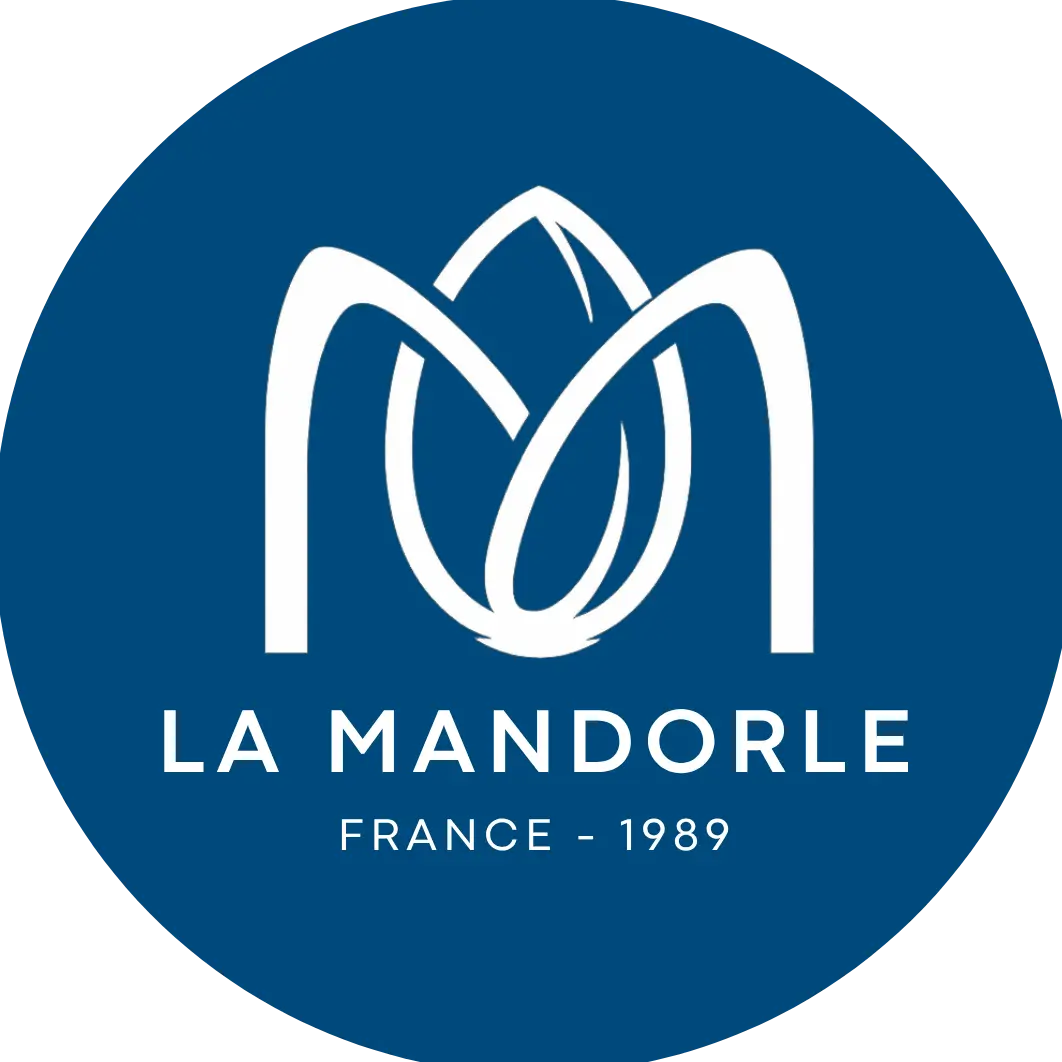 LA MANDORLE