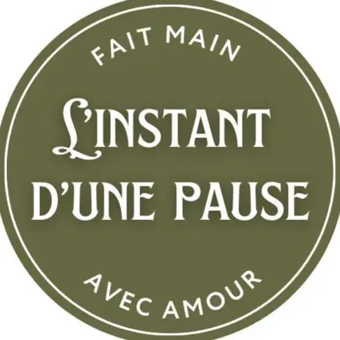 L'INSTANT D'UNE PAUSE