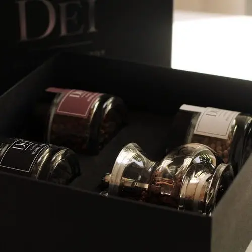 DEÏ