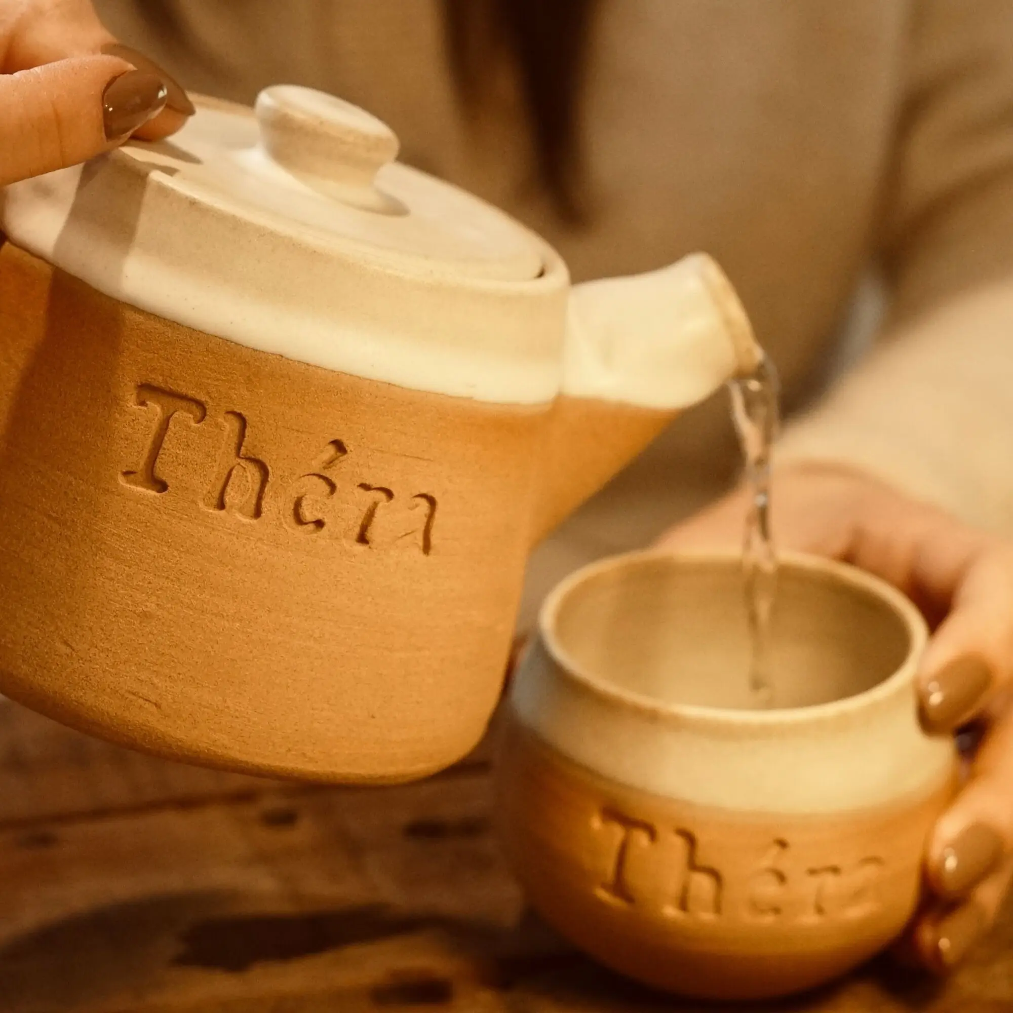 Théra