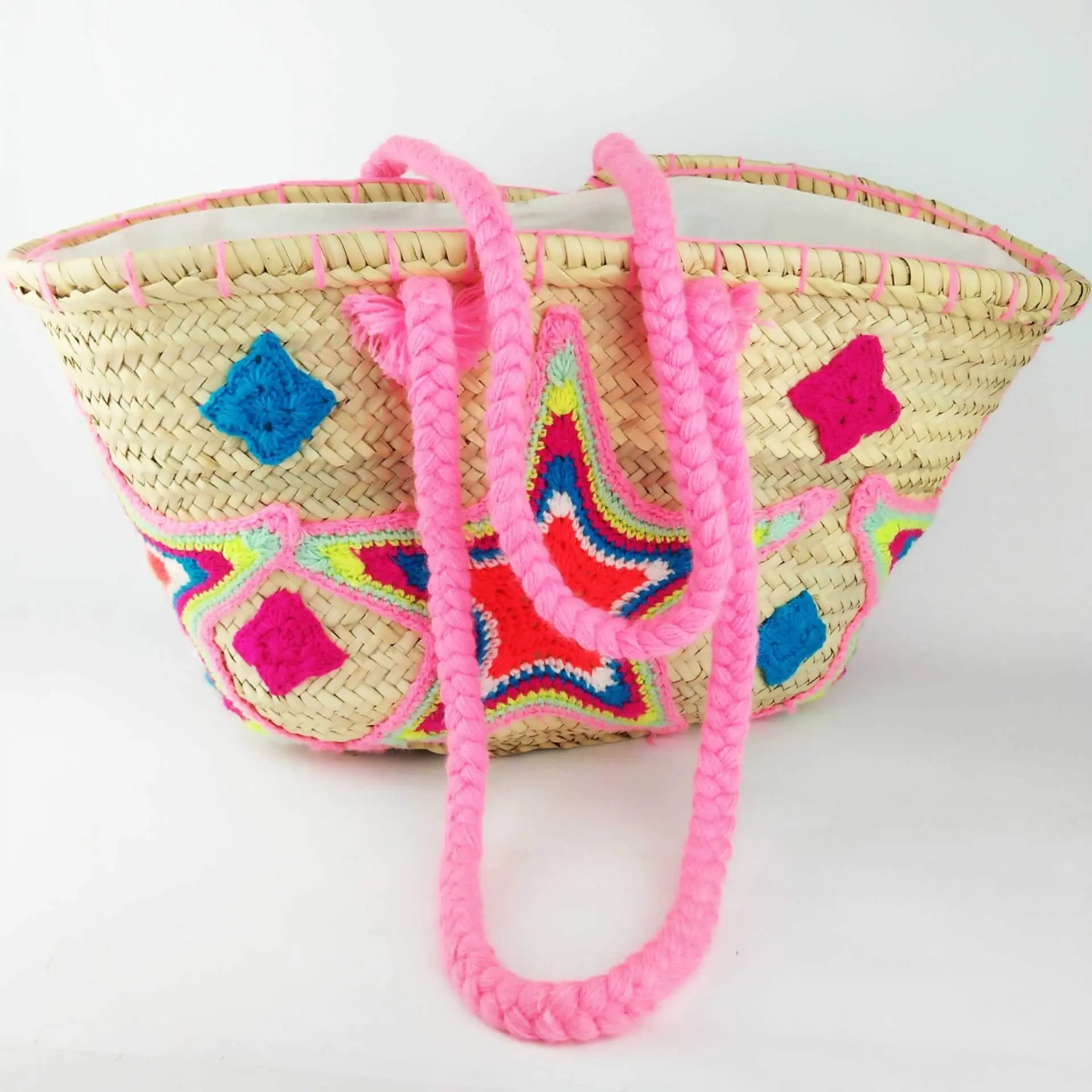 Embroidered Straw Basket Bag – Handwoven Summer Tote with Cotton Handles