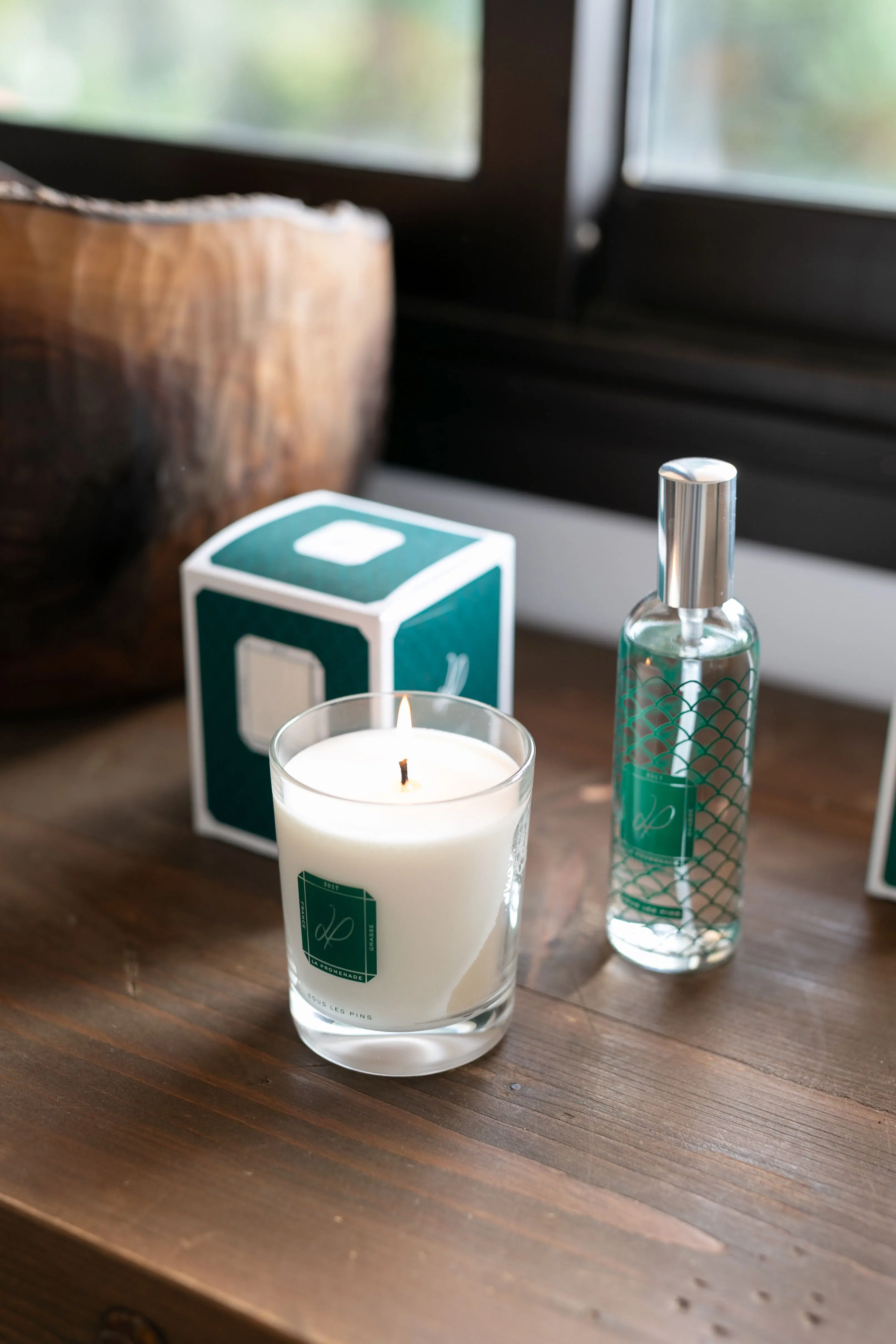 Bougie parfumée - Sous les pins (cire 100% végétale) - 180g