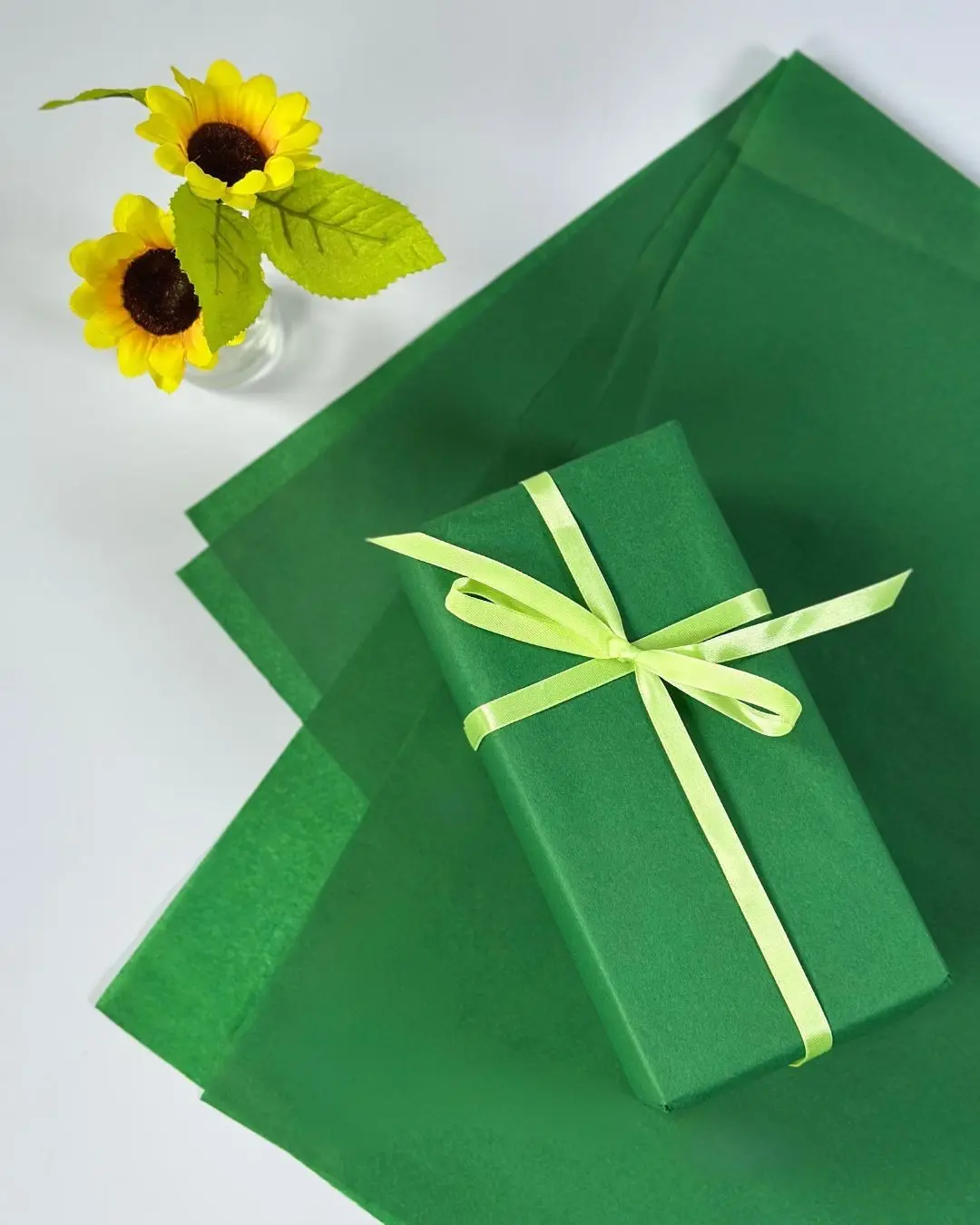 Green Tissue Paper Dark - 10 Sheets 50cm x 75cm | Eco Packaging