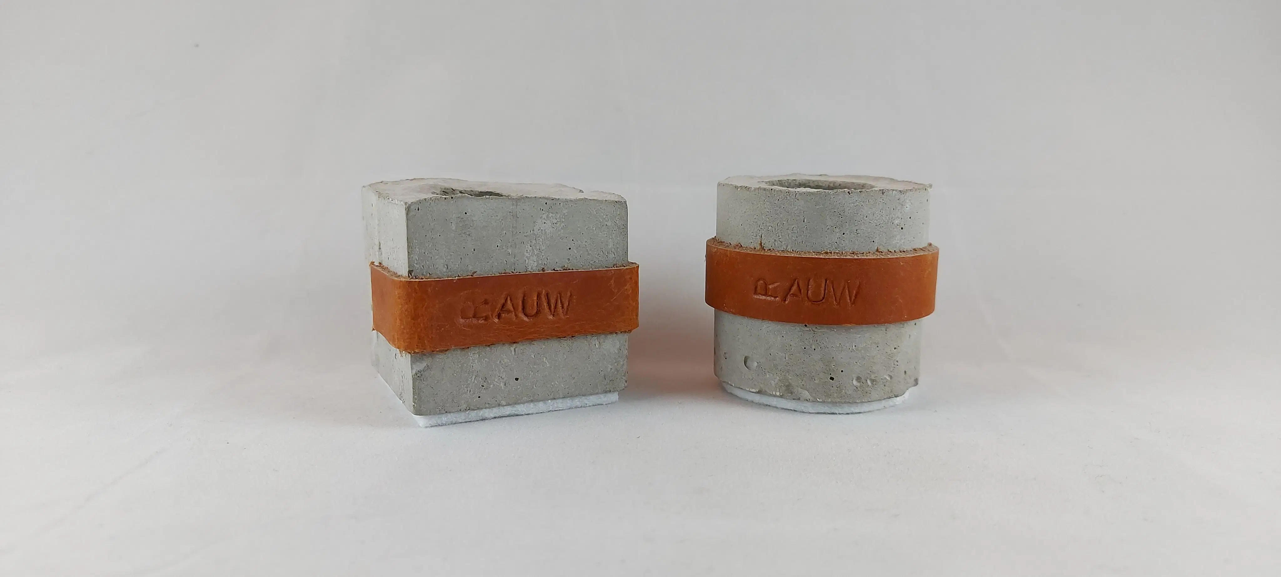 Rohbeton-Design-Kerzenhalter-Set – Cognac