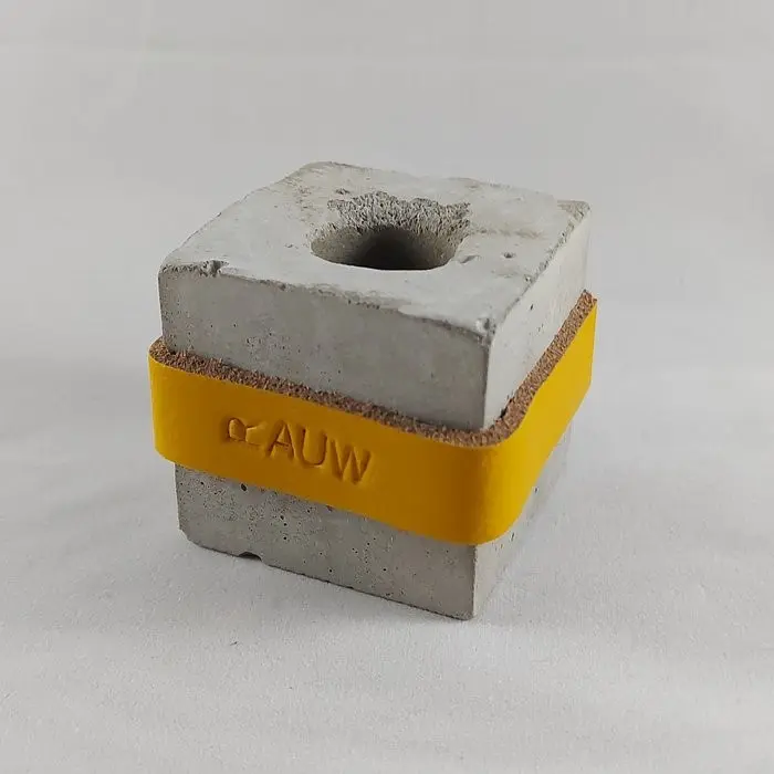 Rohbeton-Design-Kerzenhalter Industriezement - Gelb