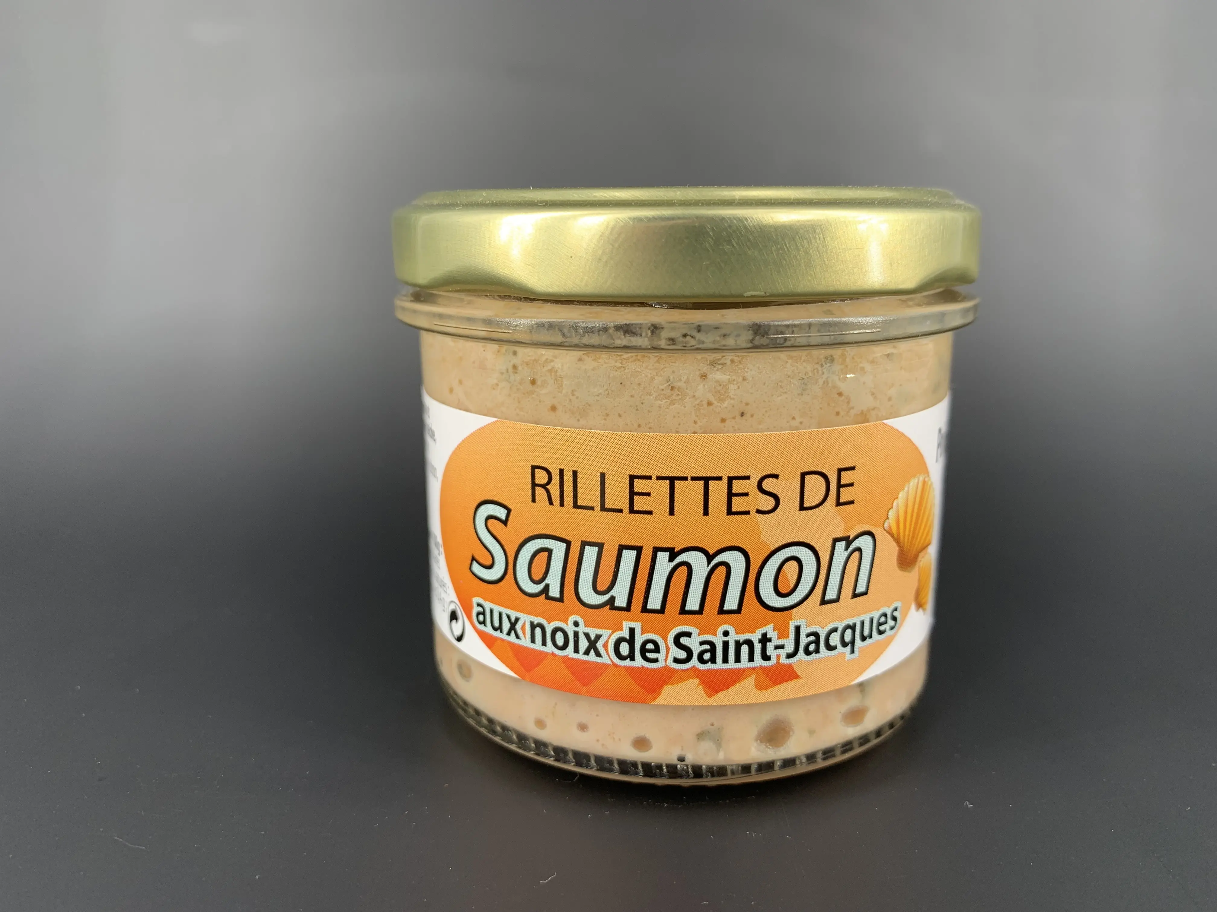 Rillettes de salmón con vieiras