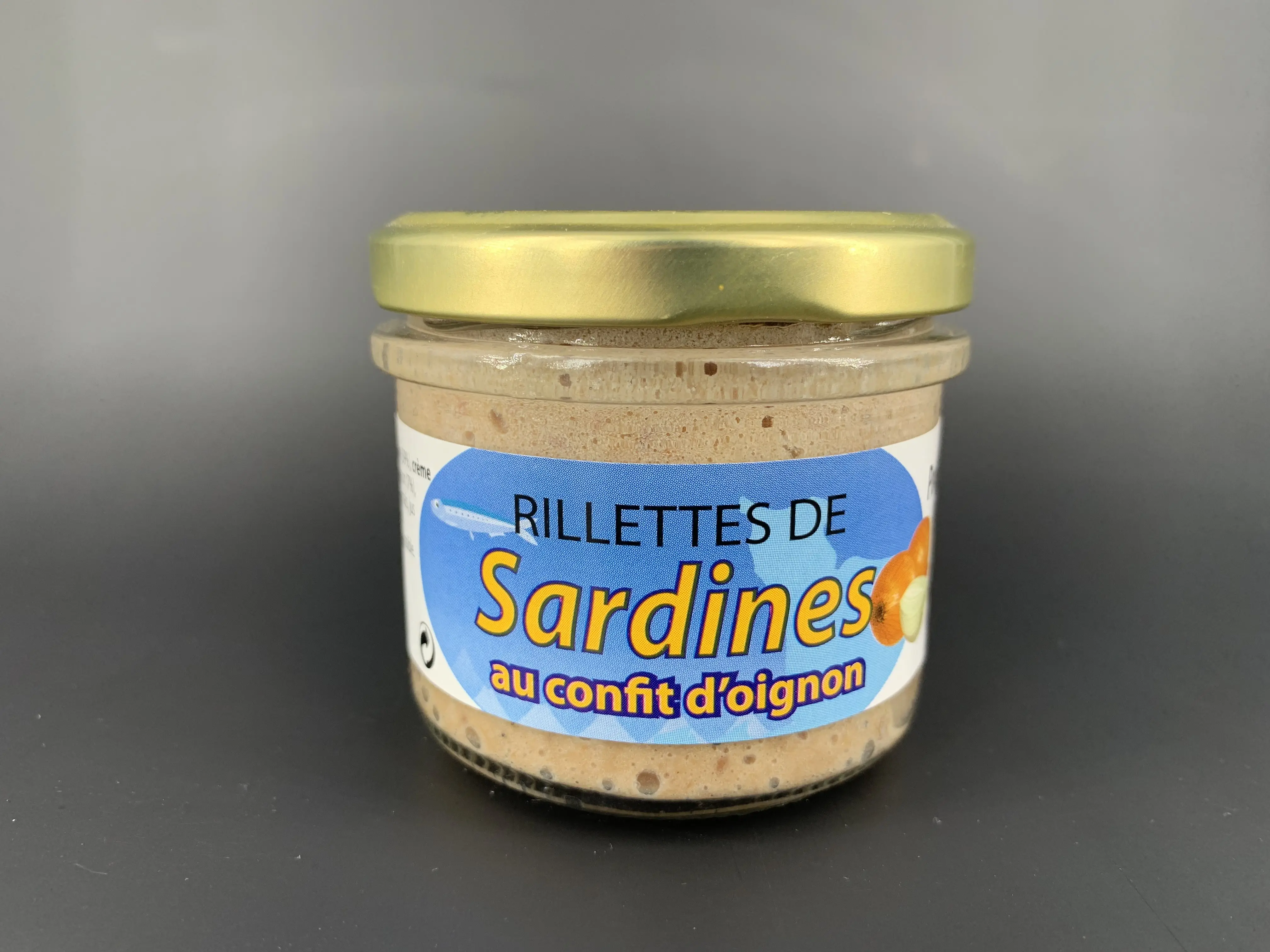 Rillettes de sardina con cebolla confitada