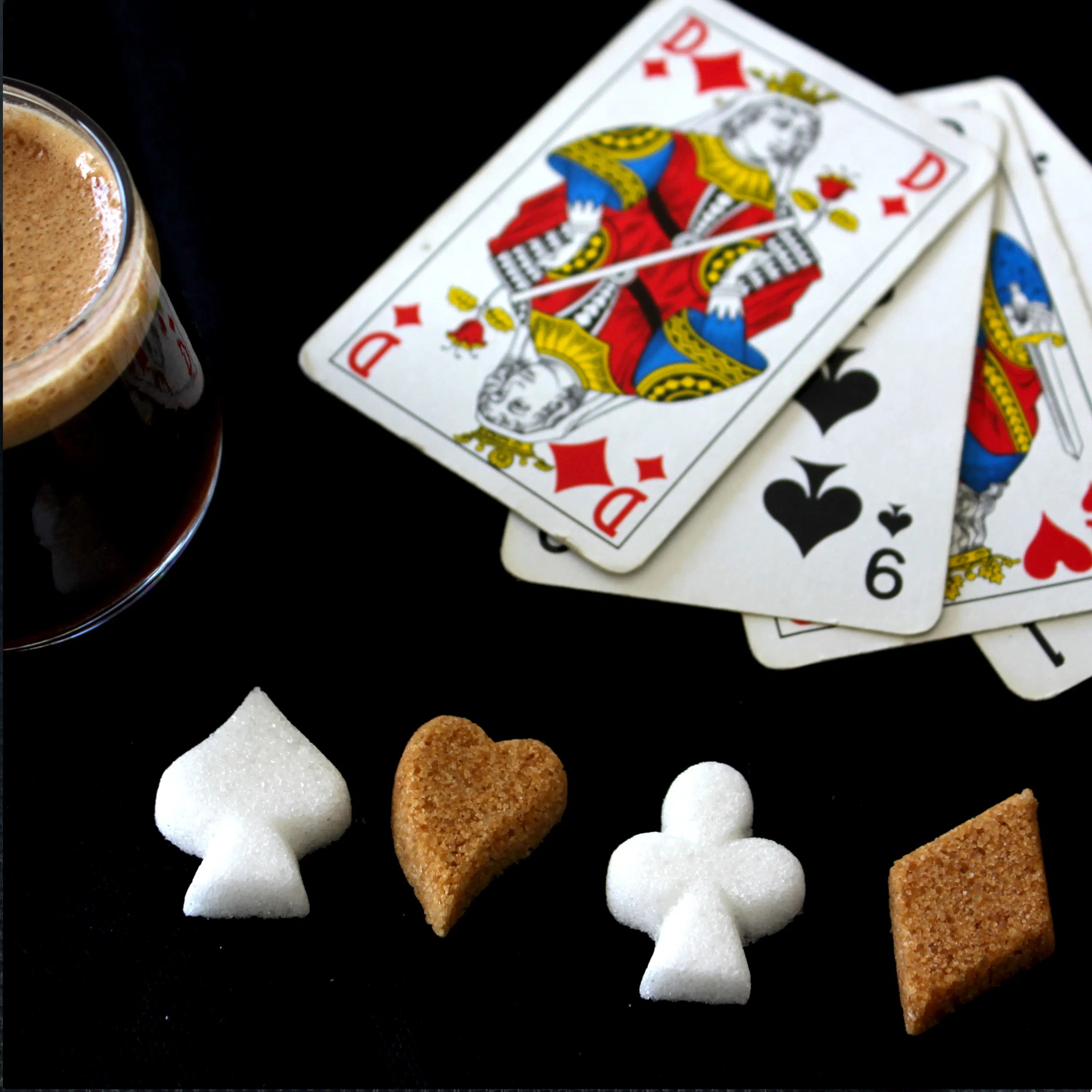 Sugar picks, clovers, hearts, diamonds - Atout box