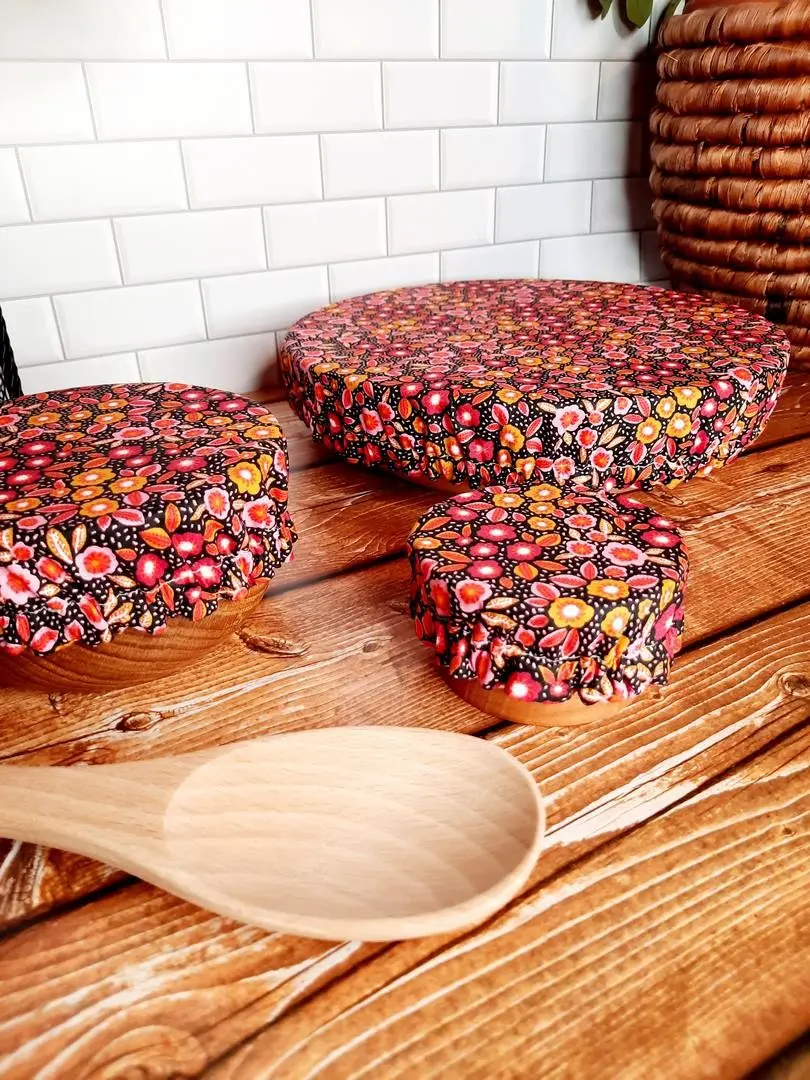 Set of 3 waterproof dish covers (or dish caps) in fabric designed for food contact