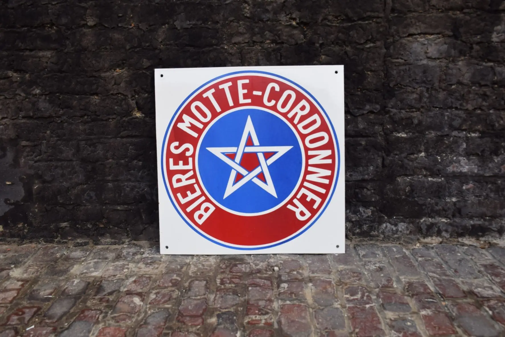 Motte-Cordonnier-Stern-Emailplakette