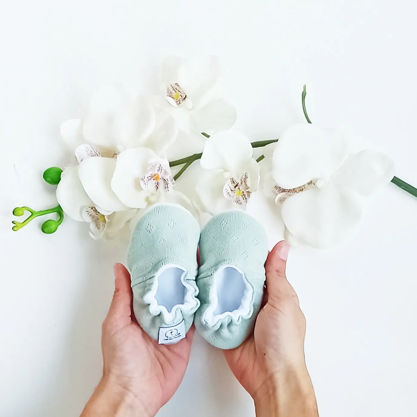 "Timeless" slippers - mint