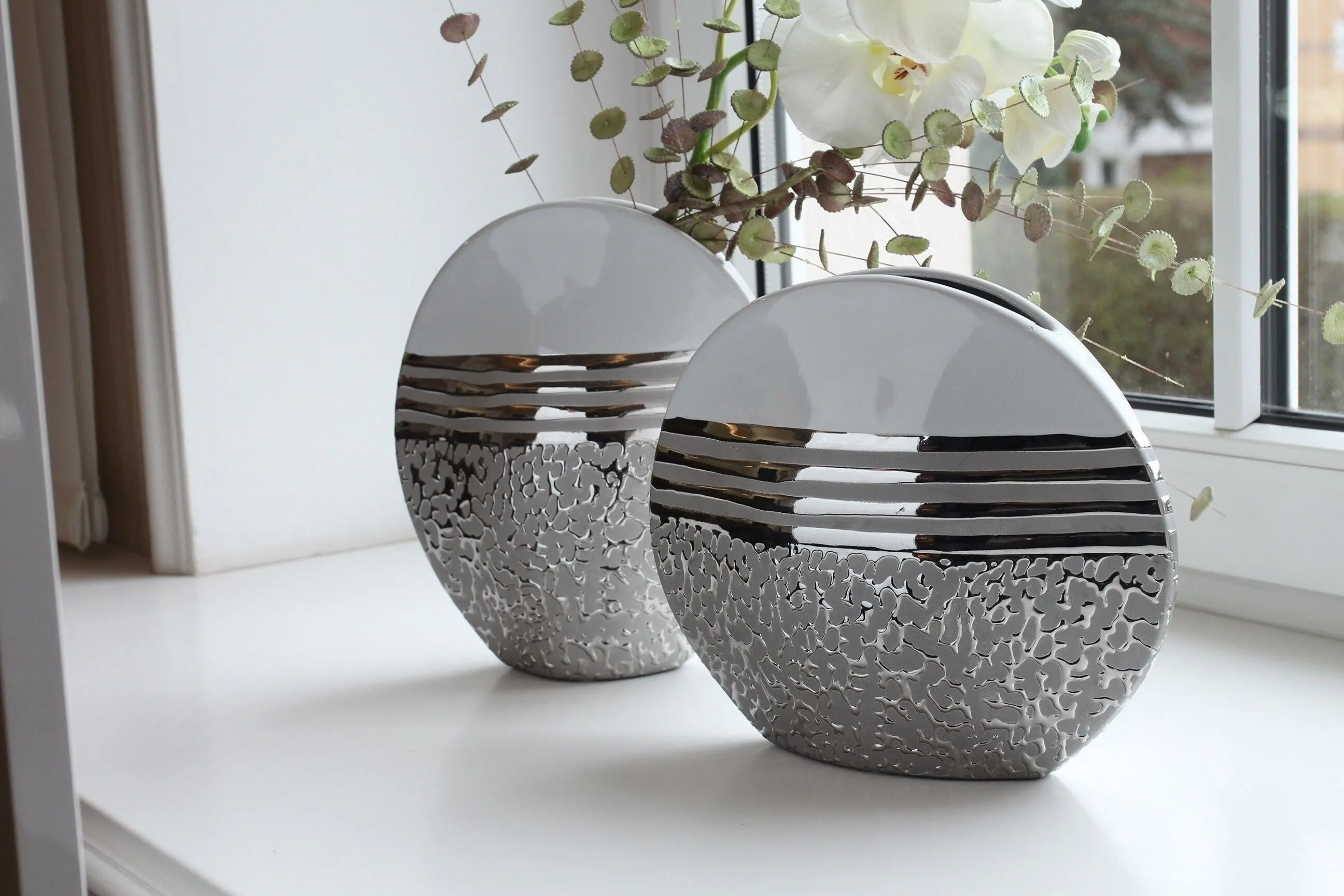 Buy wholesale Ceramic round vase 