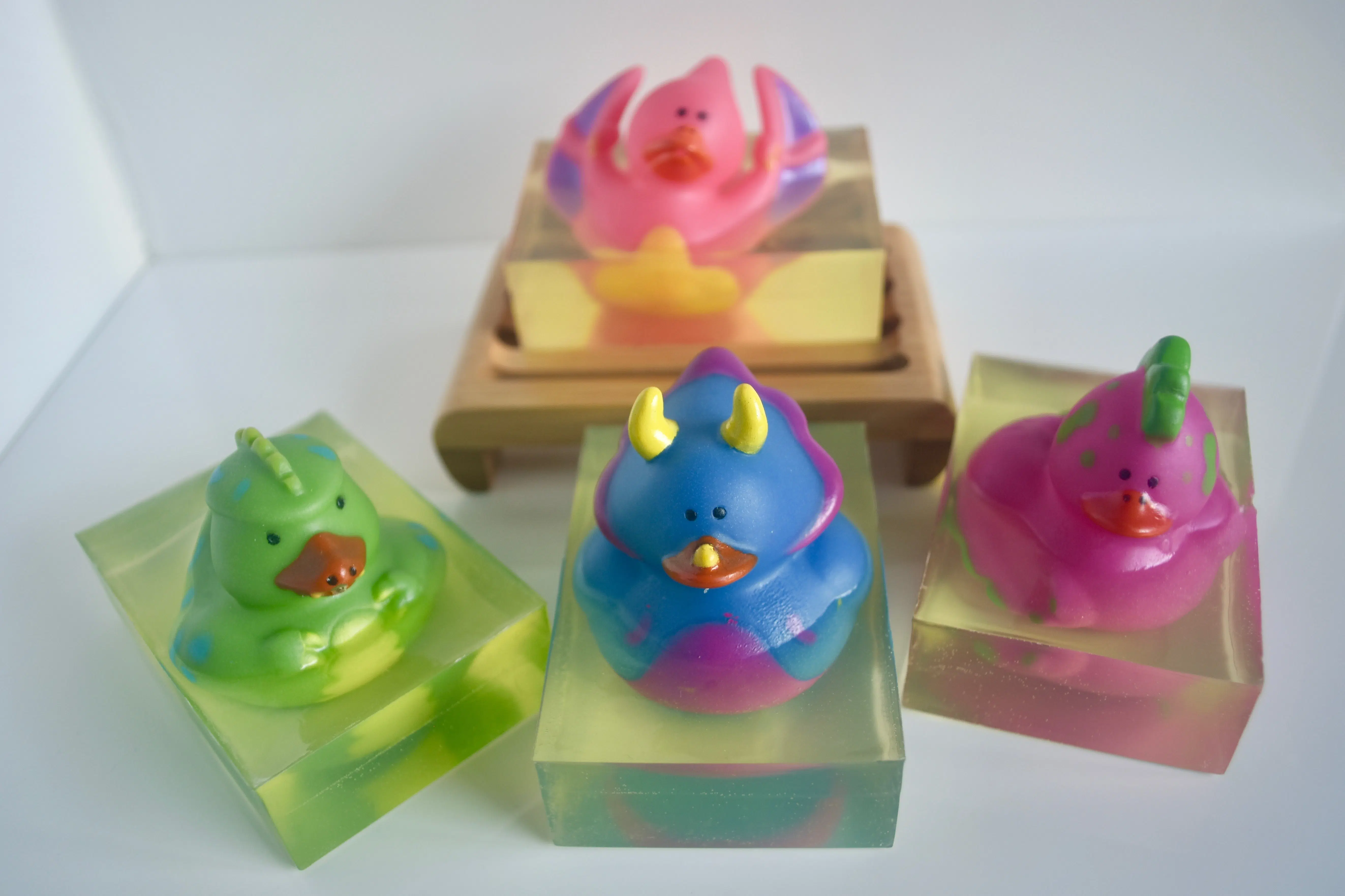 Savon canard dinosaure