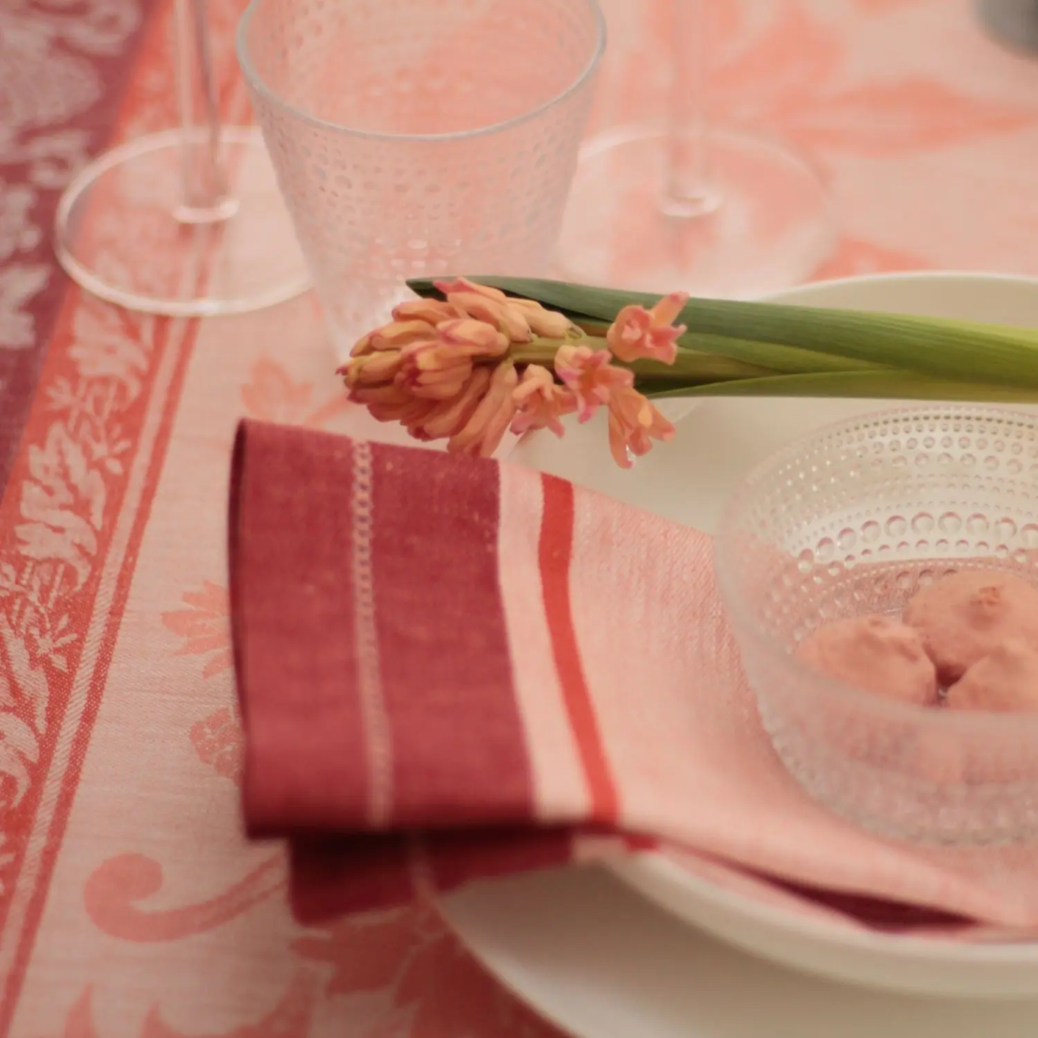 Napkin - Atlas – orange-pink – 45 x 45cm