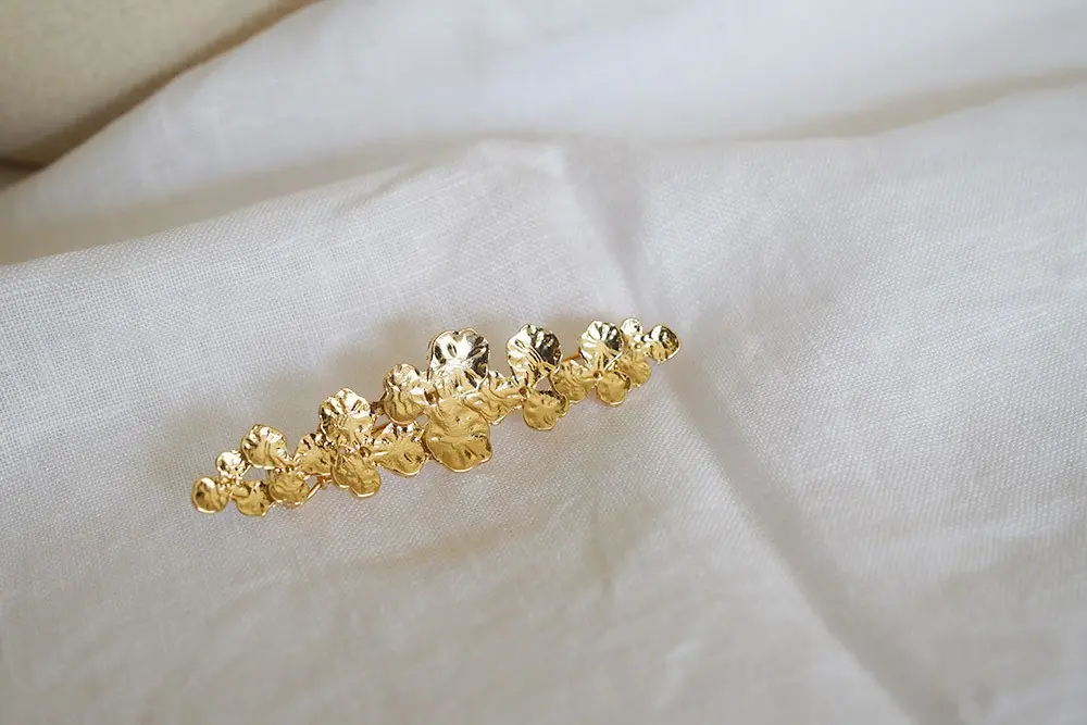 Haarspange Ophelia Kleine goldene Blumen