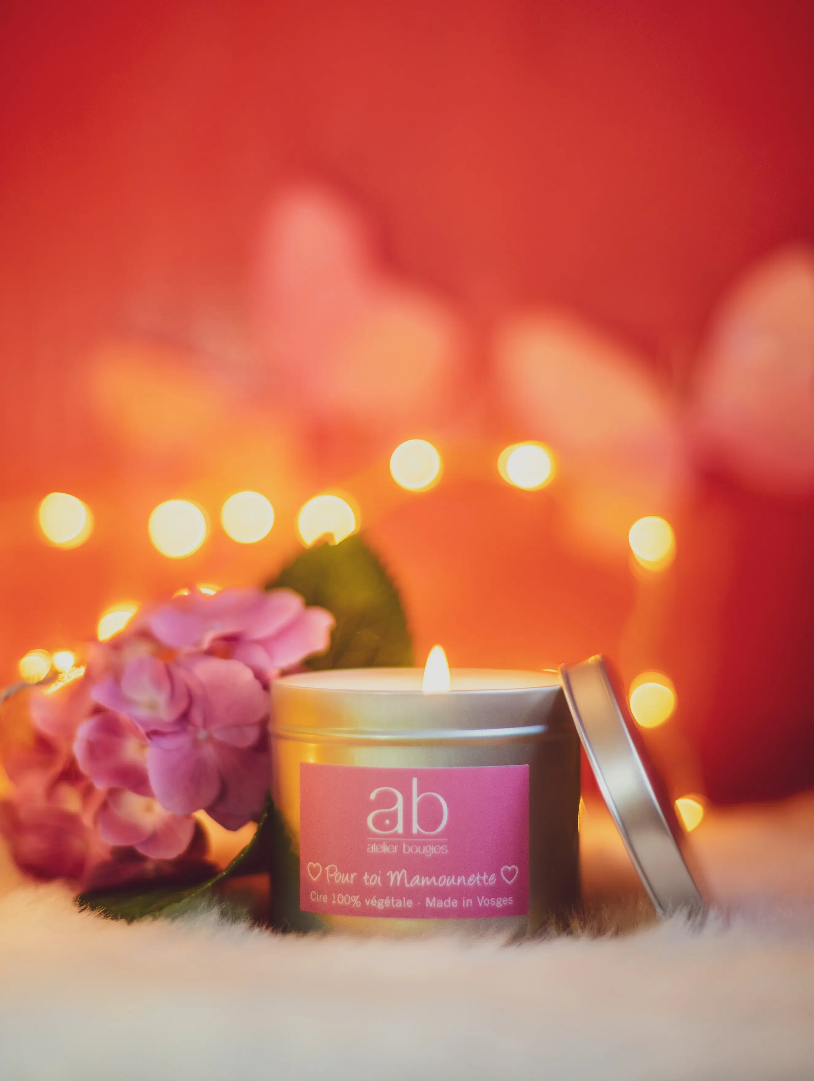 Handmade scented candle with message "For You Mamounette"