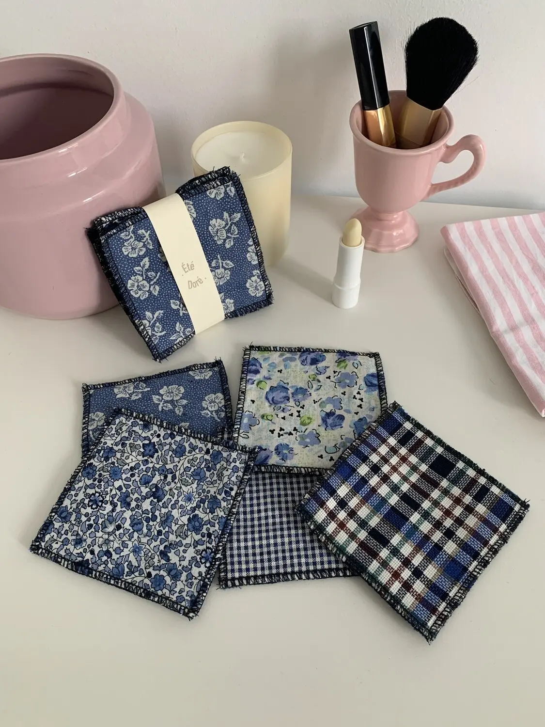 5 large wipes - Spring Blue