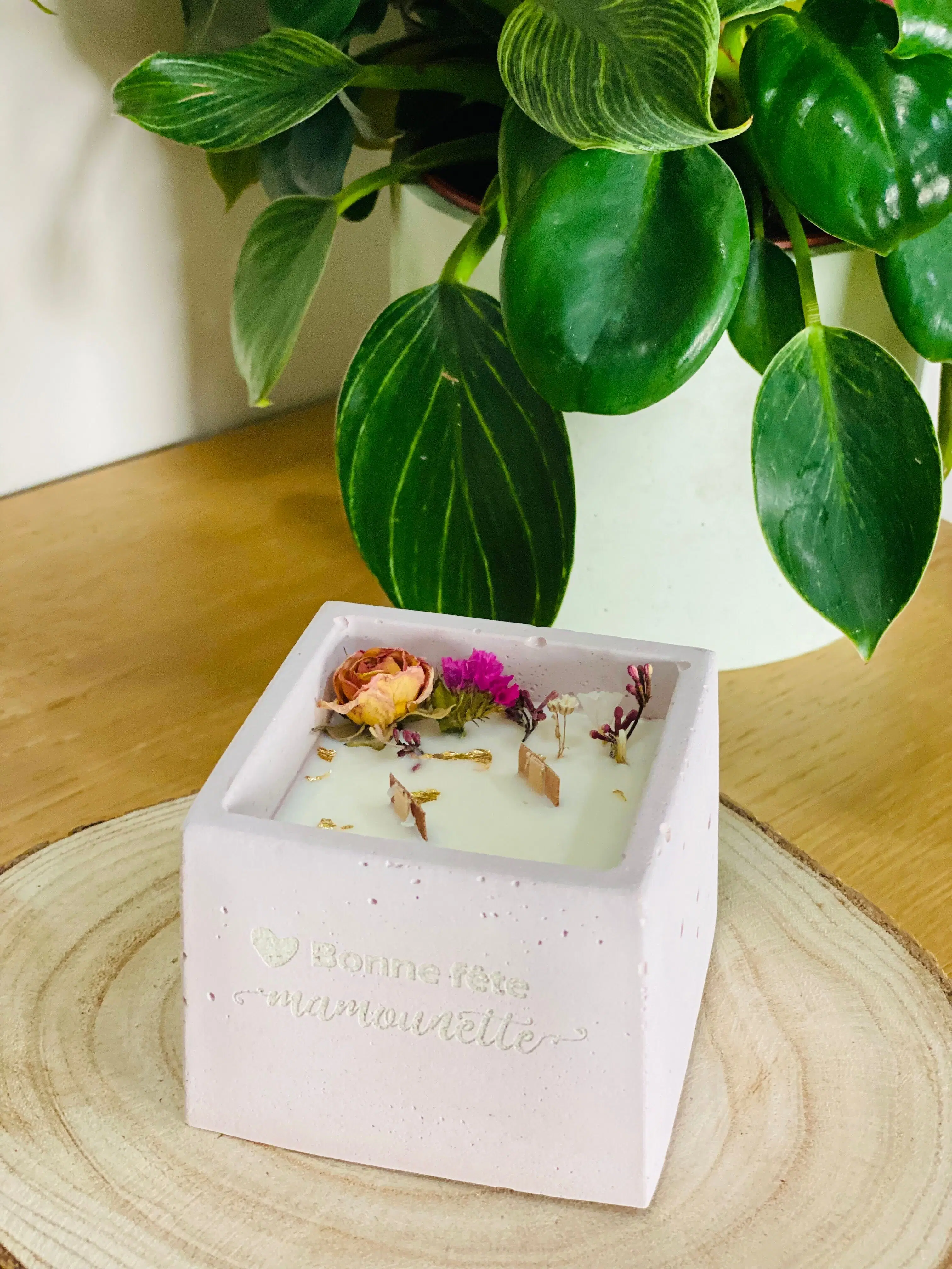 Scented Floral Soy Candle, Happy Mother's Day, Pink