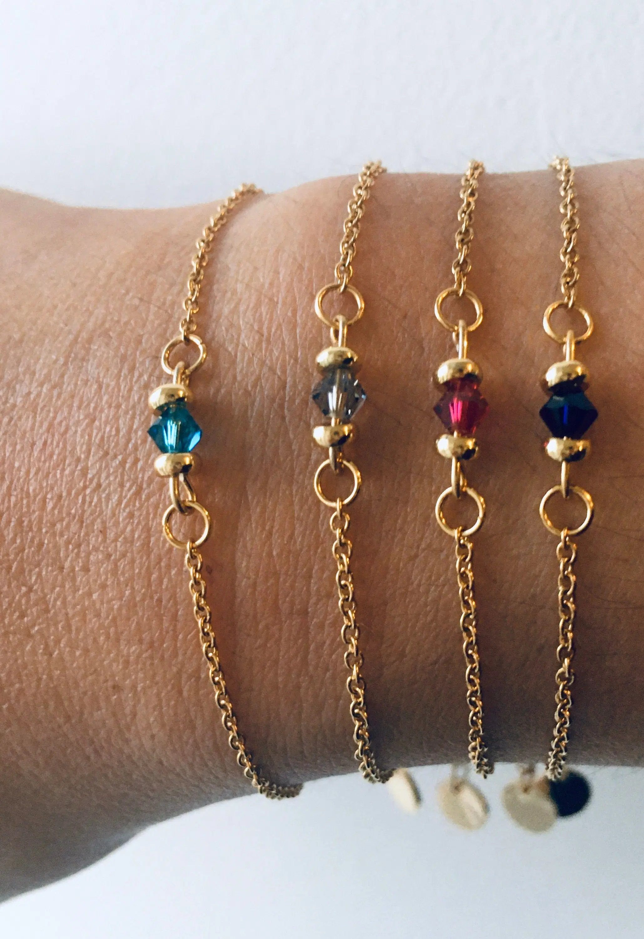 Women's stainless steel bracelet with Swarovski natural stone and gold-plated Heishi beads (SKU: PR-010)