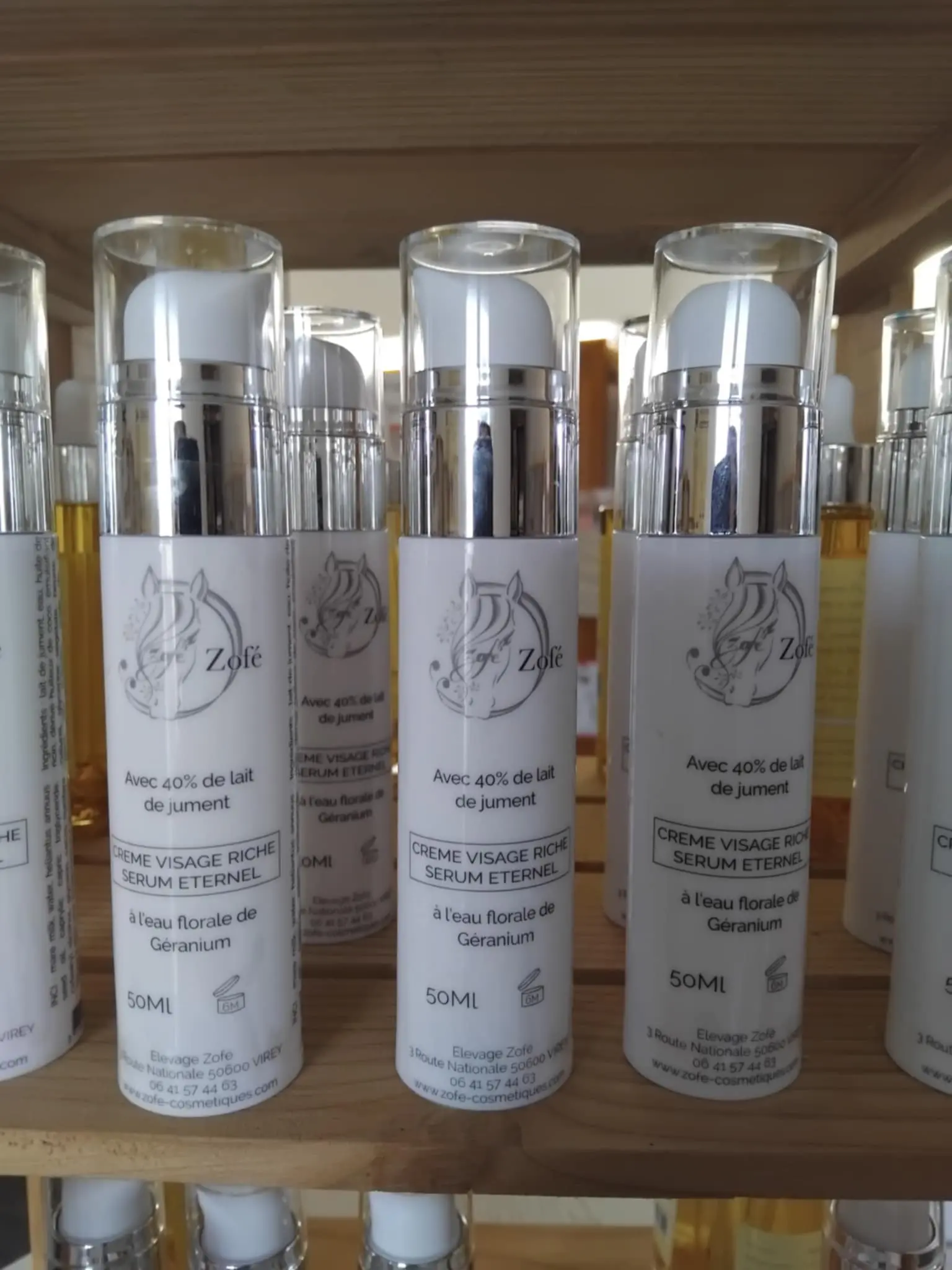 Crema Viso ETERNAL 40% Latte di Cavalla
