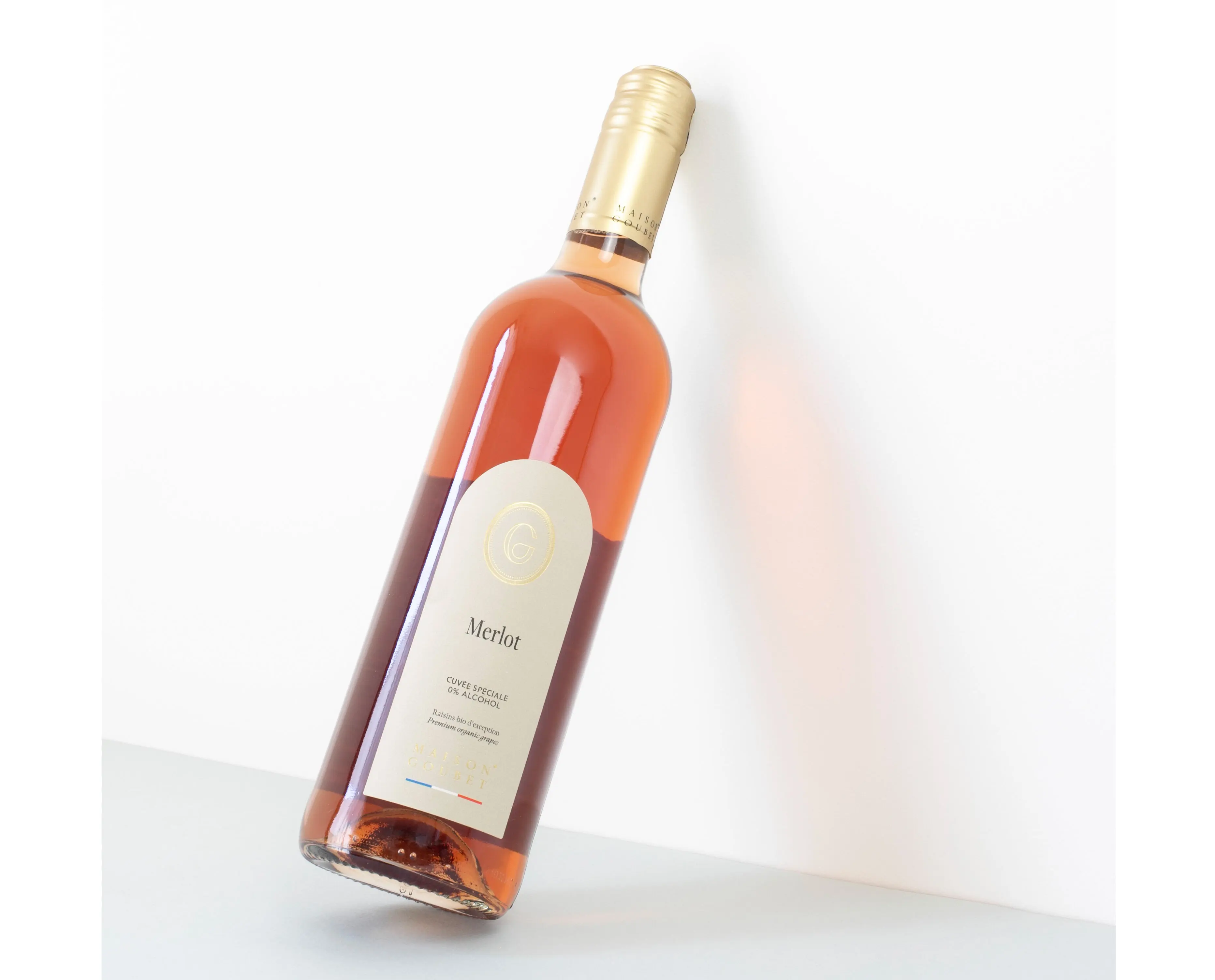 Organic & alcohol-free cuvée • Merlot grape variety 750ml