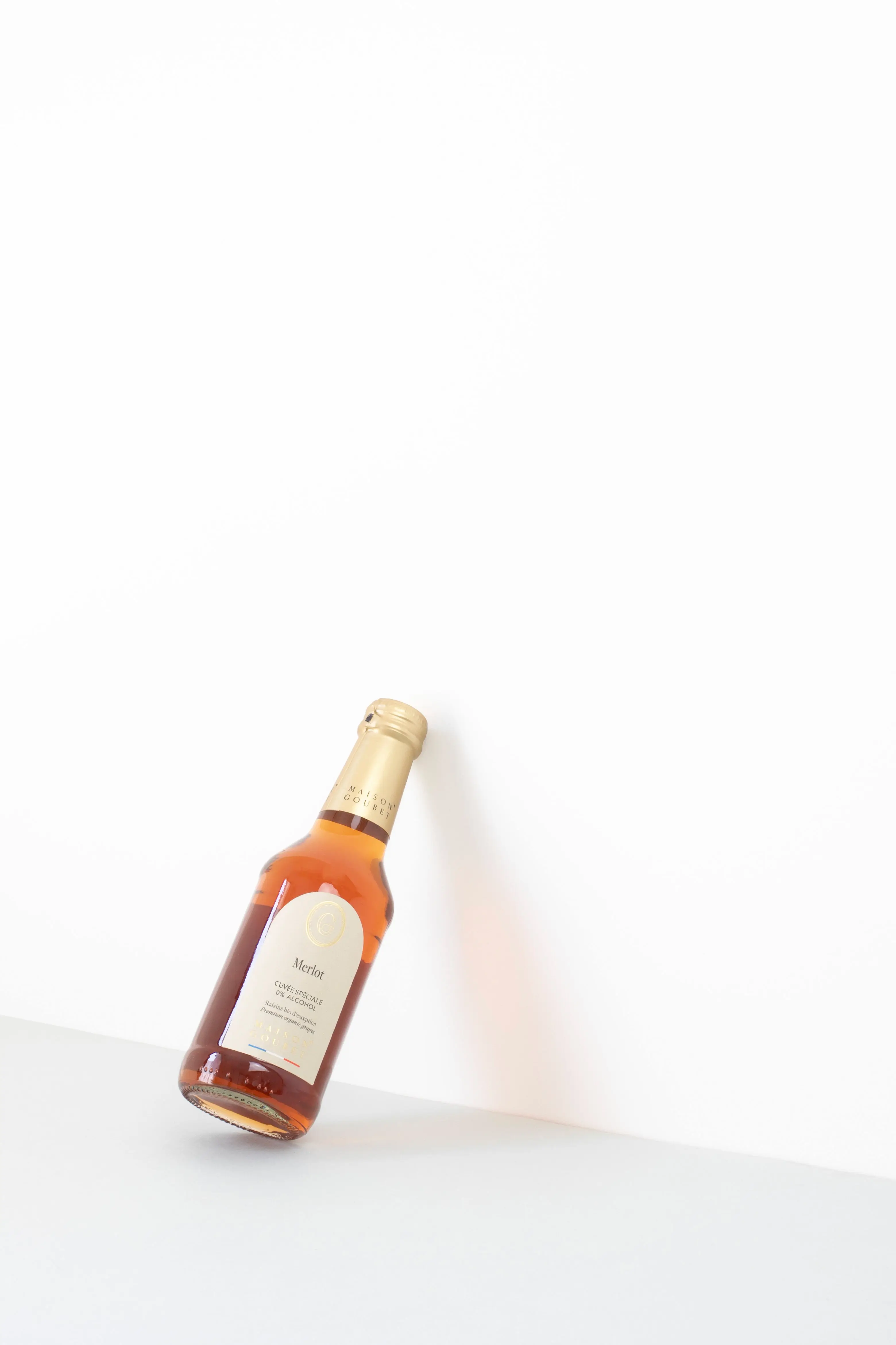 Organic & alcohol-free cuvée • Merlot grape variety 250ml