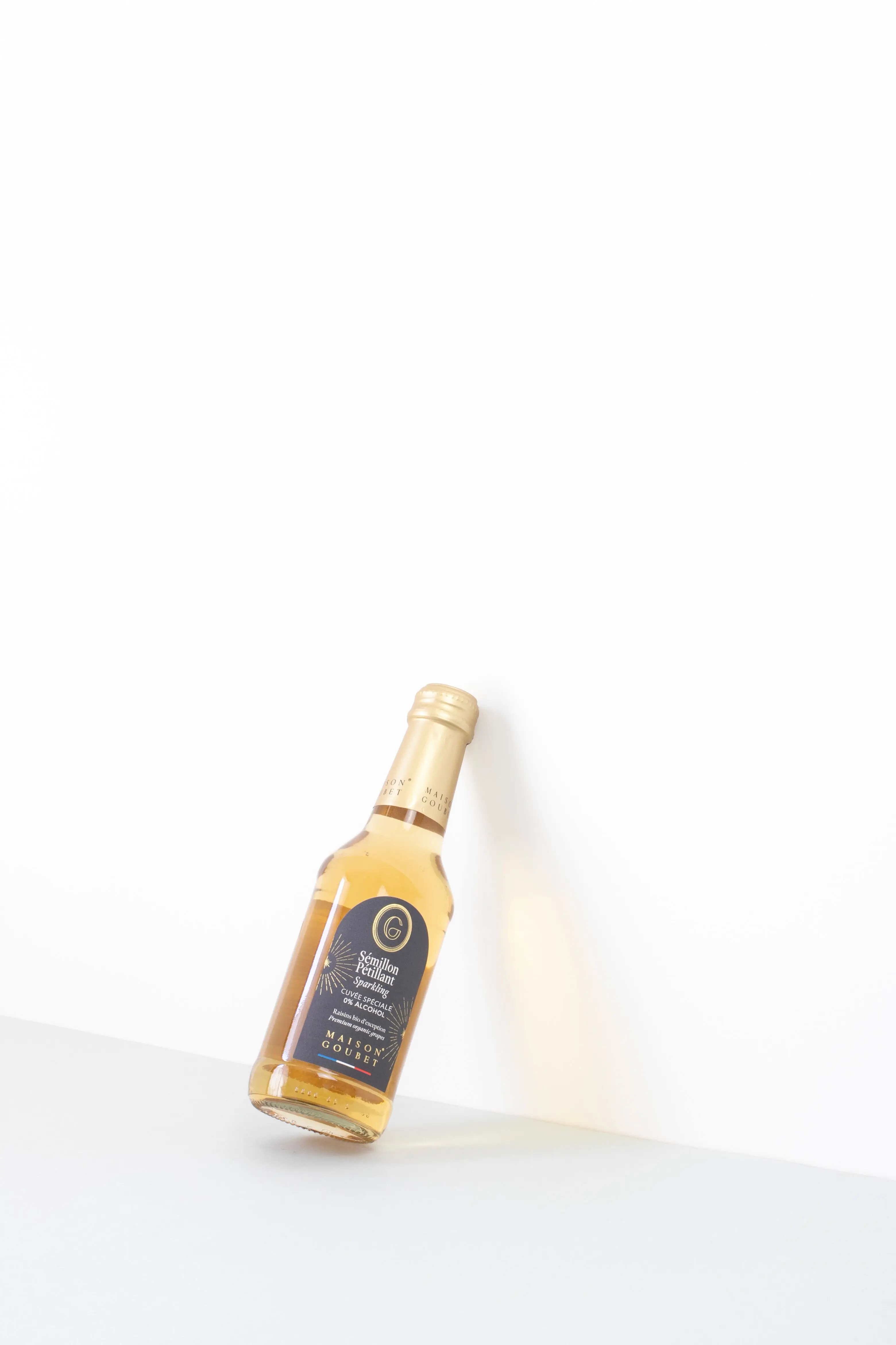 Sparkling organic & alcohol-free cuvée • Sémillon grape variety 250ml