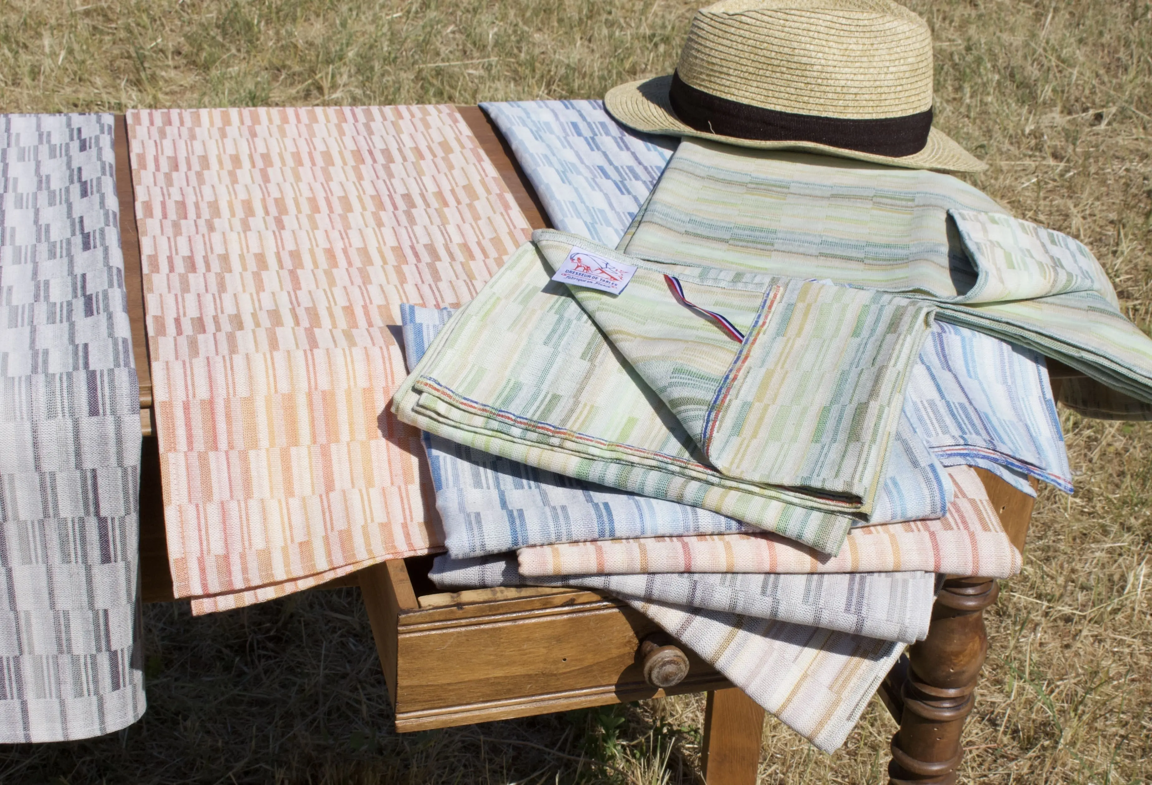 BROUILLADE tea towel - 100% cotton
