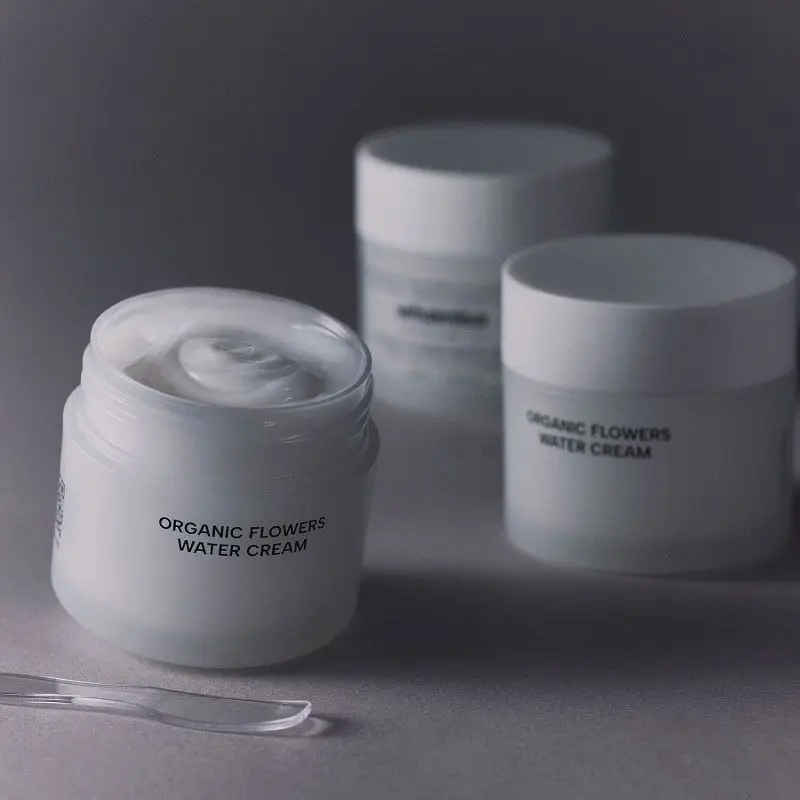 Crema hidratante de flores fermentadas orgánicas