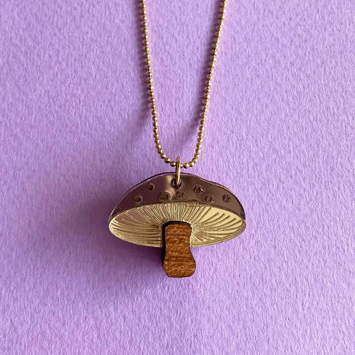 Funghi eco necklace Amanita