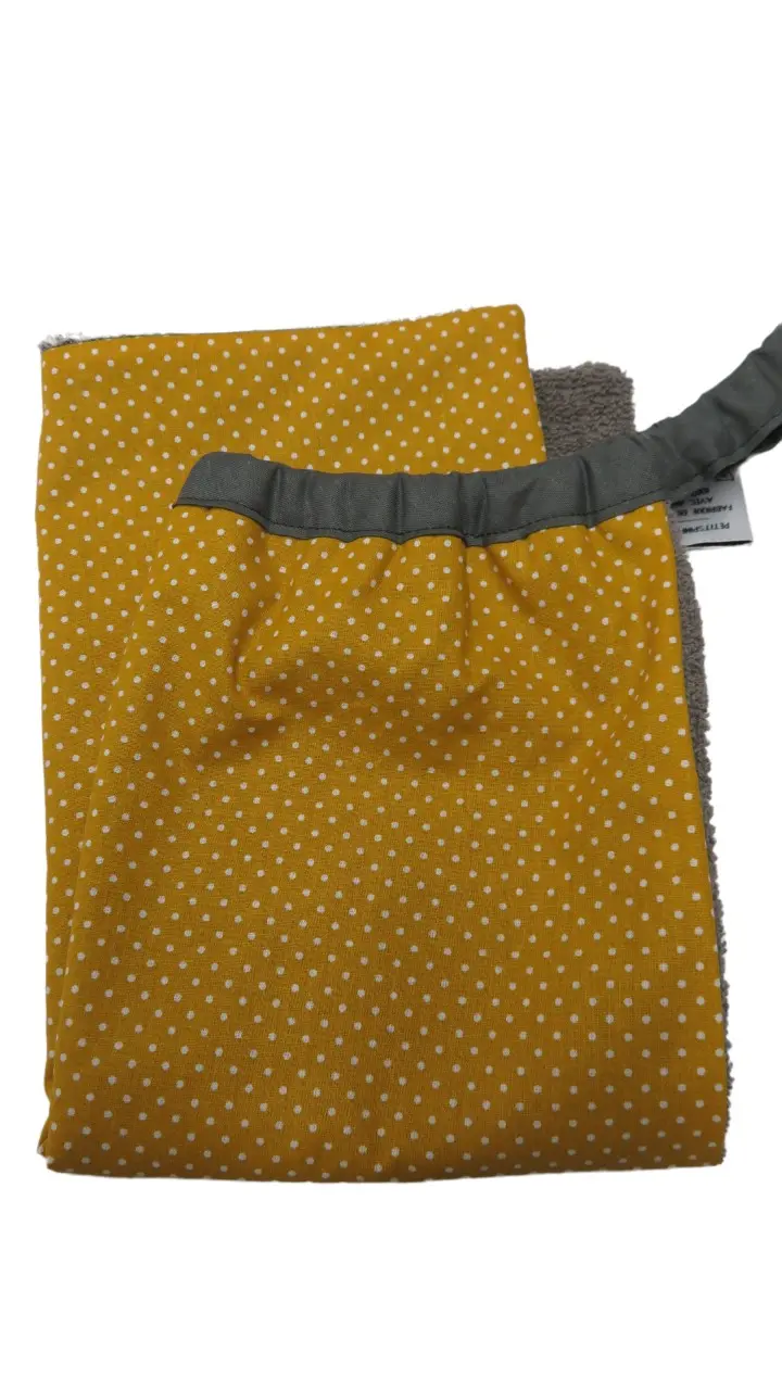 Canteen elastic bib towel Plumetis mustard