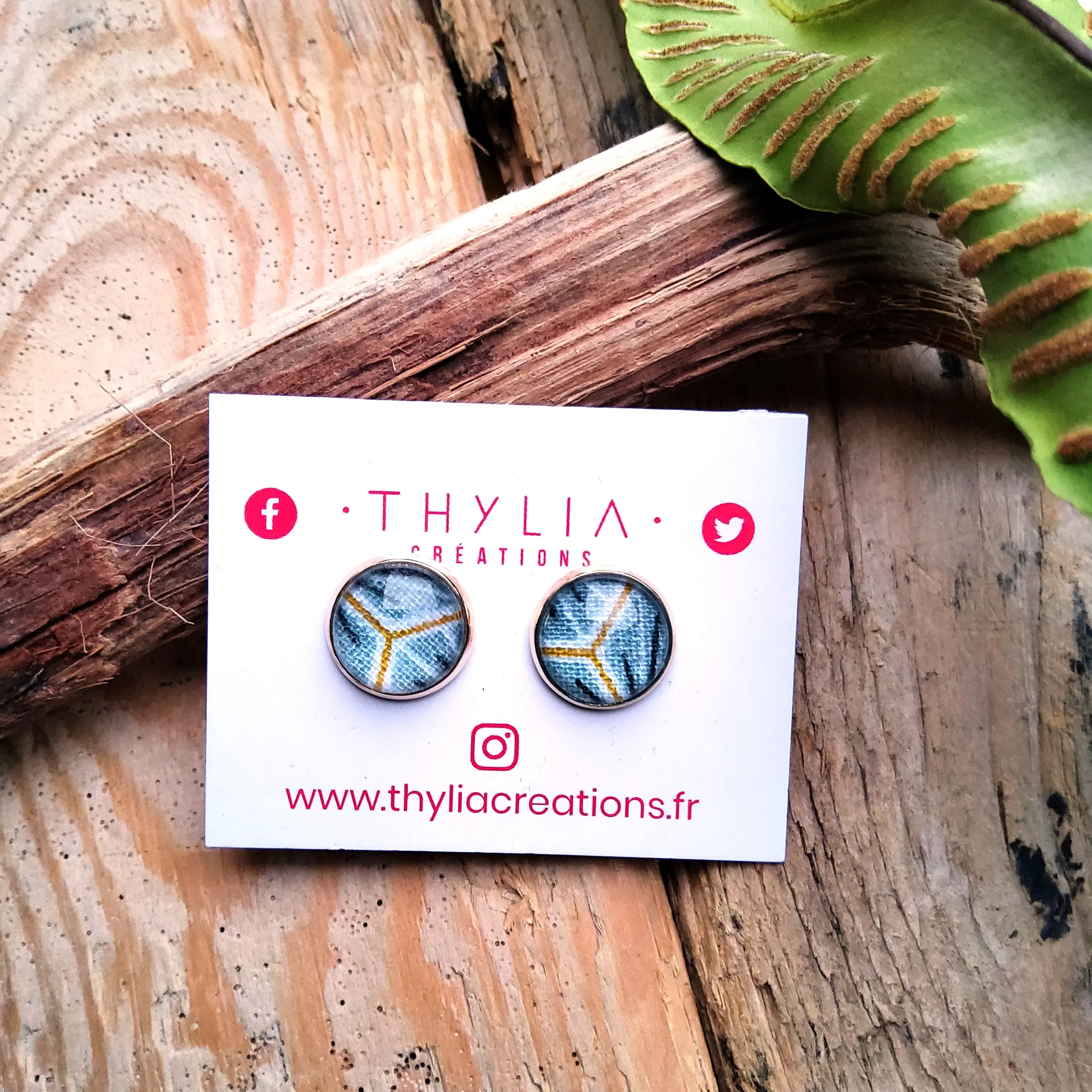Gray Ryam chip earrings, Japanese fabric, “kc gold” metal