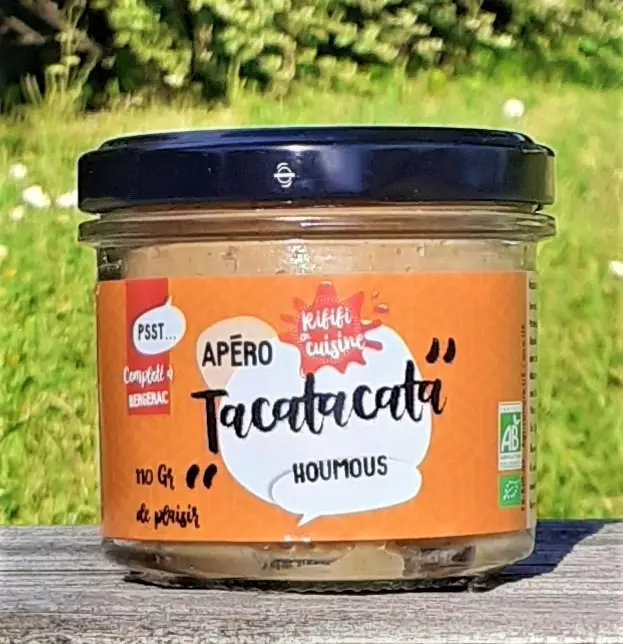 Organic chickpea hummus