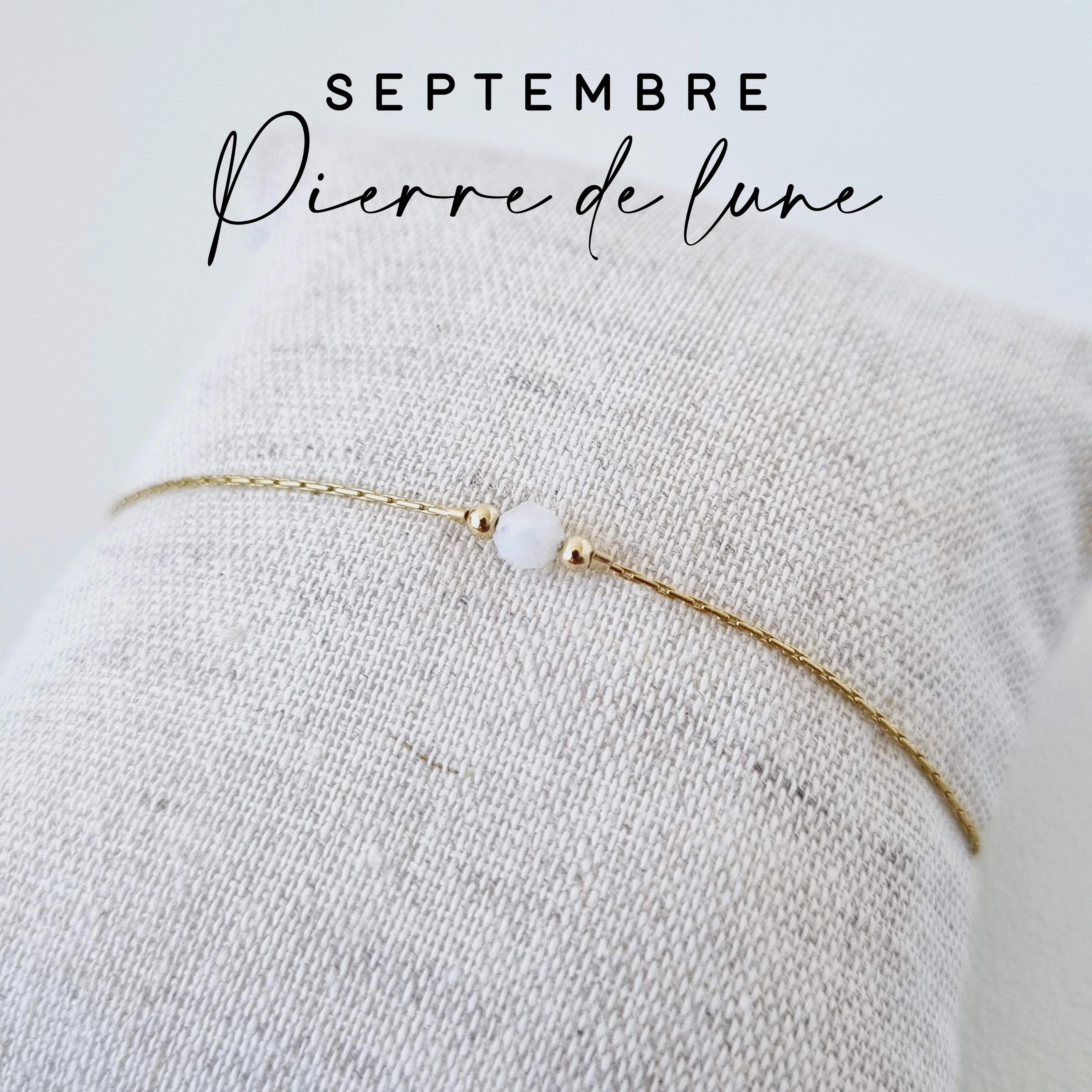 Birthstone bracelet for the month of September: Moonstone