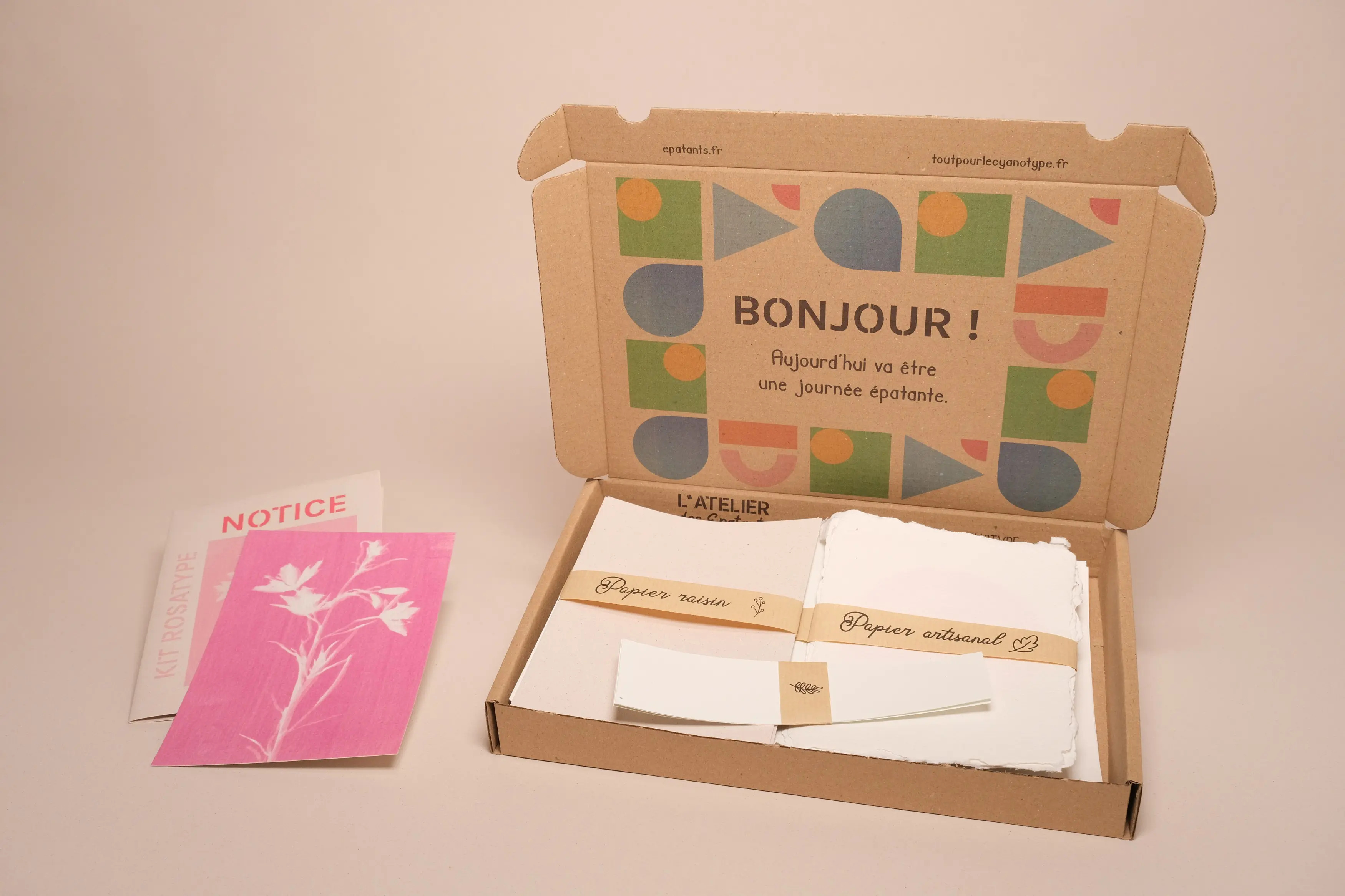 Kit rosatype DIY. Comme le cyanotype mais en rose !