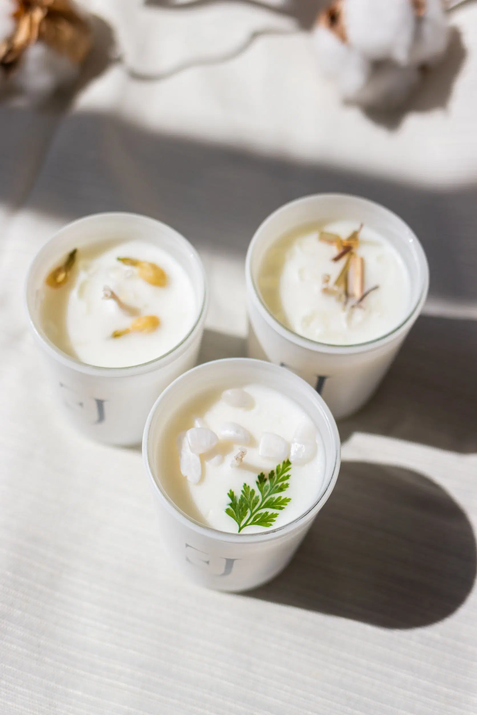 Velas trío manifiesto blanco
