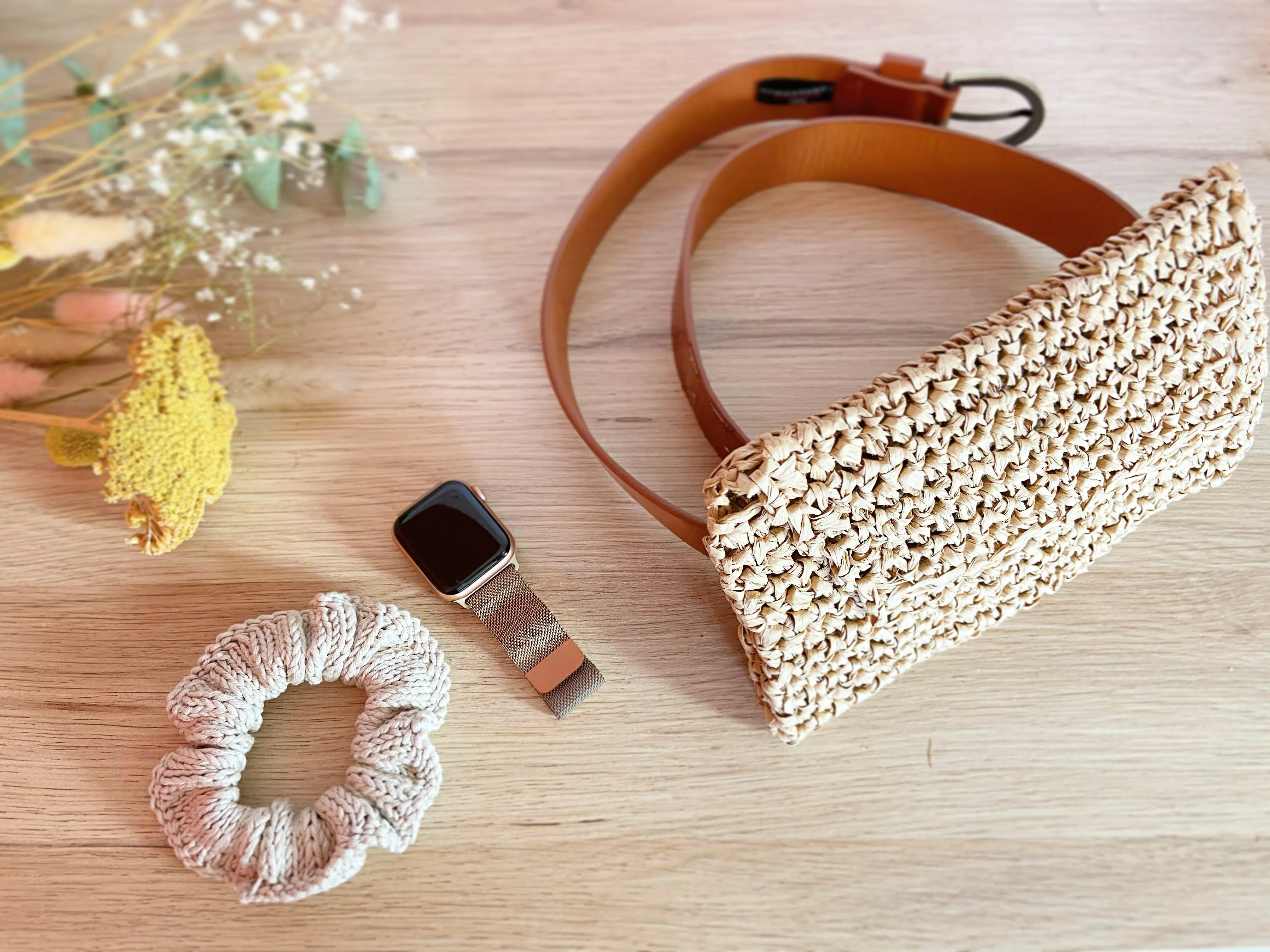 Women's banana bag raffia natural-phone pocket for holidays
