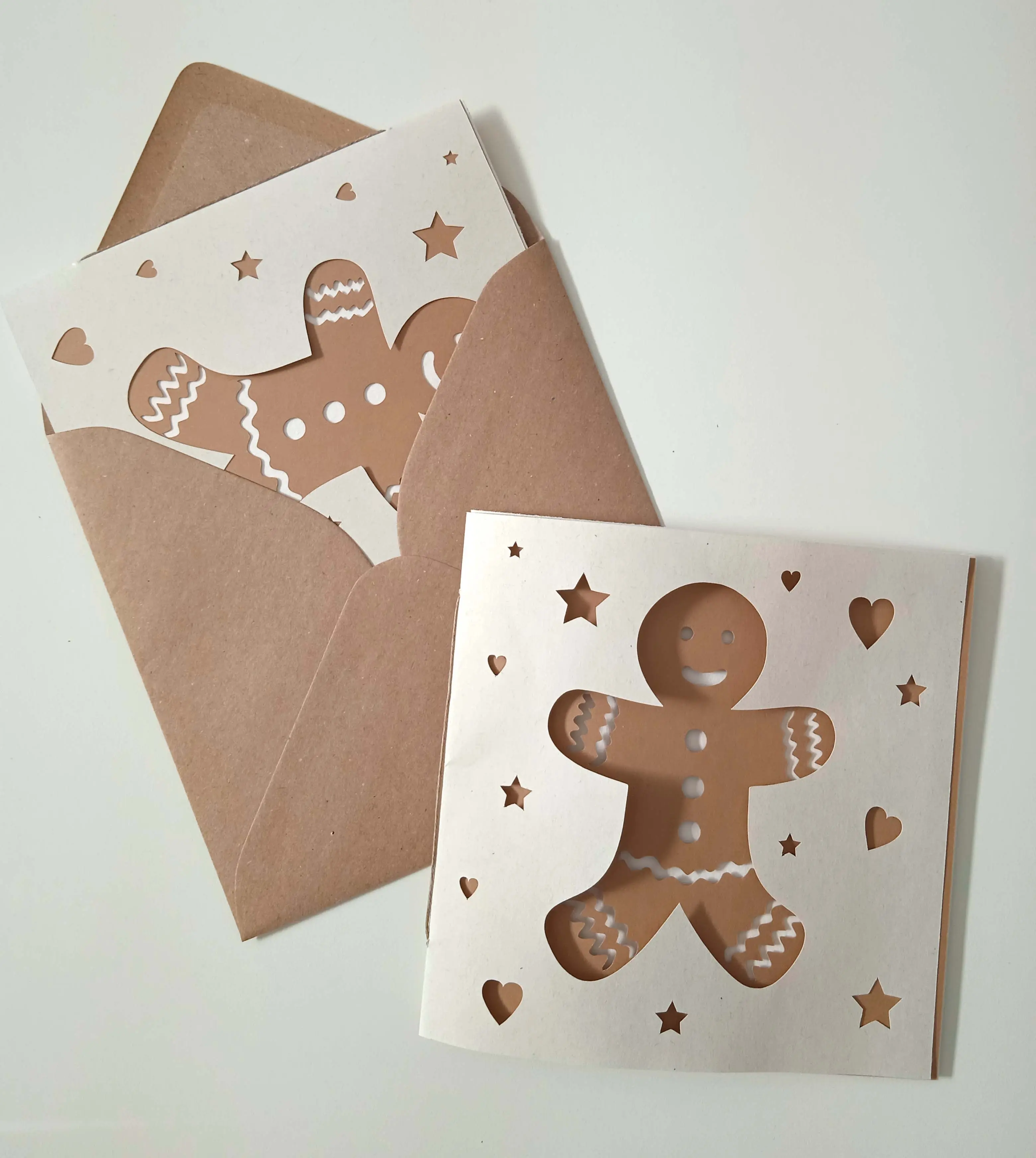 Die-cut and sewn Christmas postcard Gingerbread cookie
