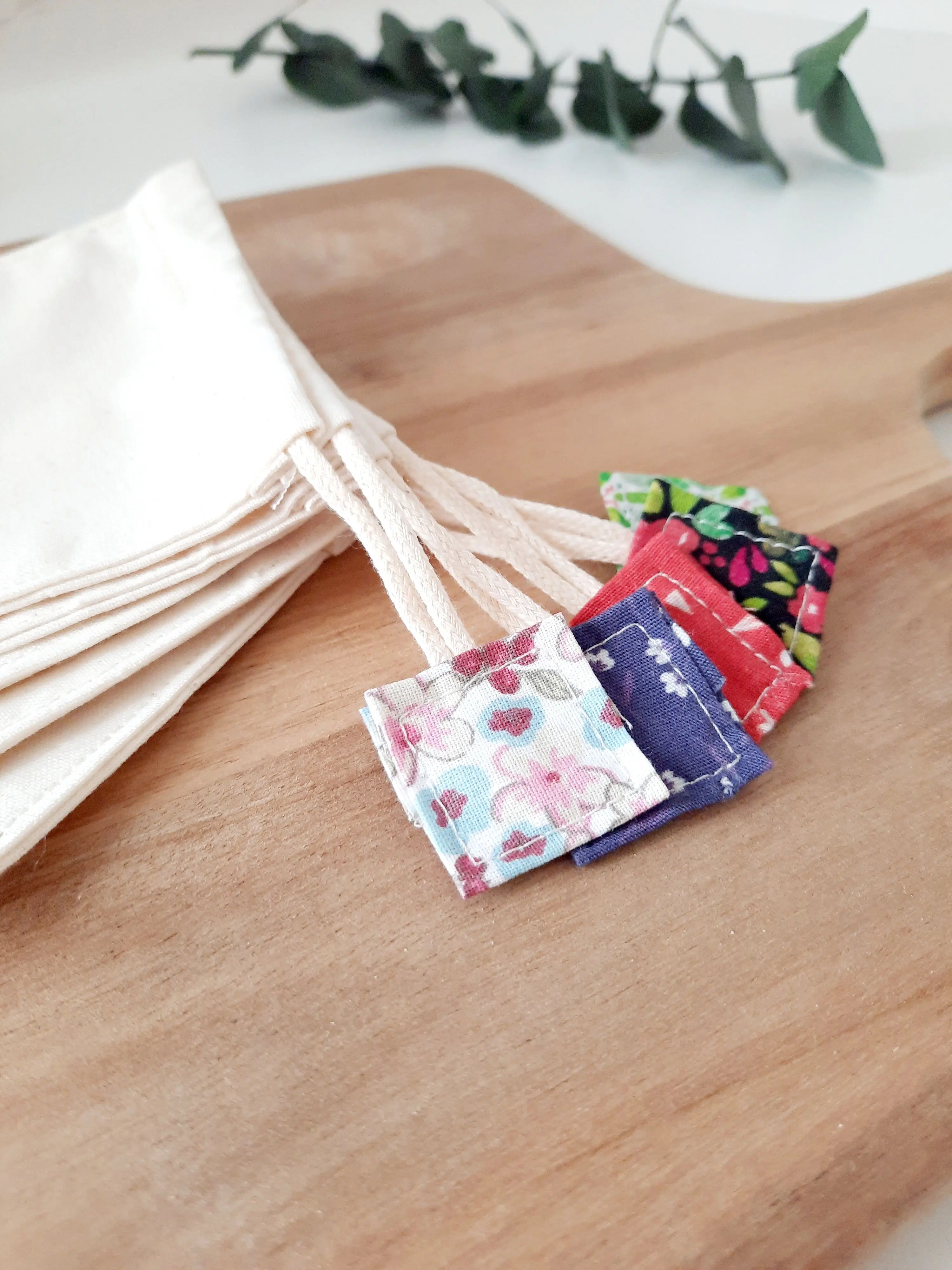 Filtre à thé réutilisable en tissu certifié pour le contact alimentaire