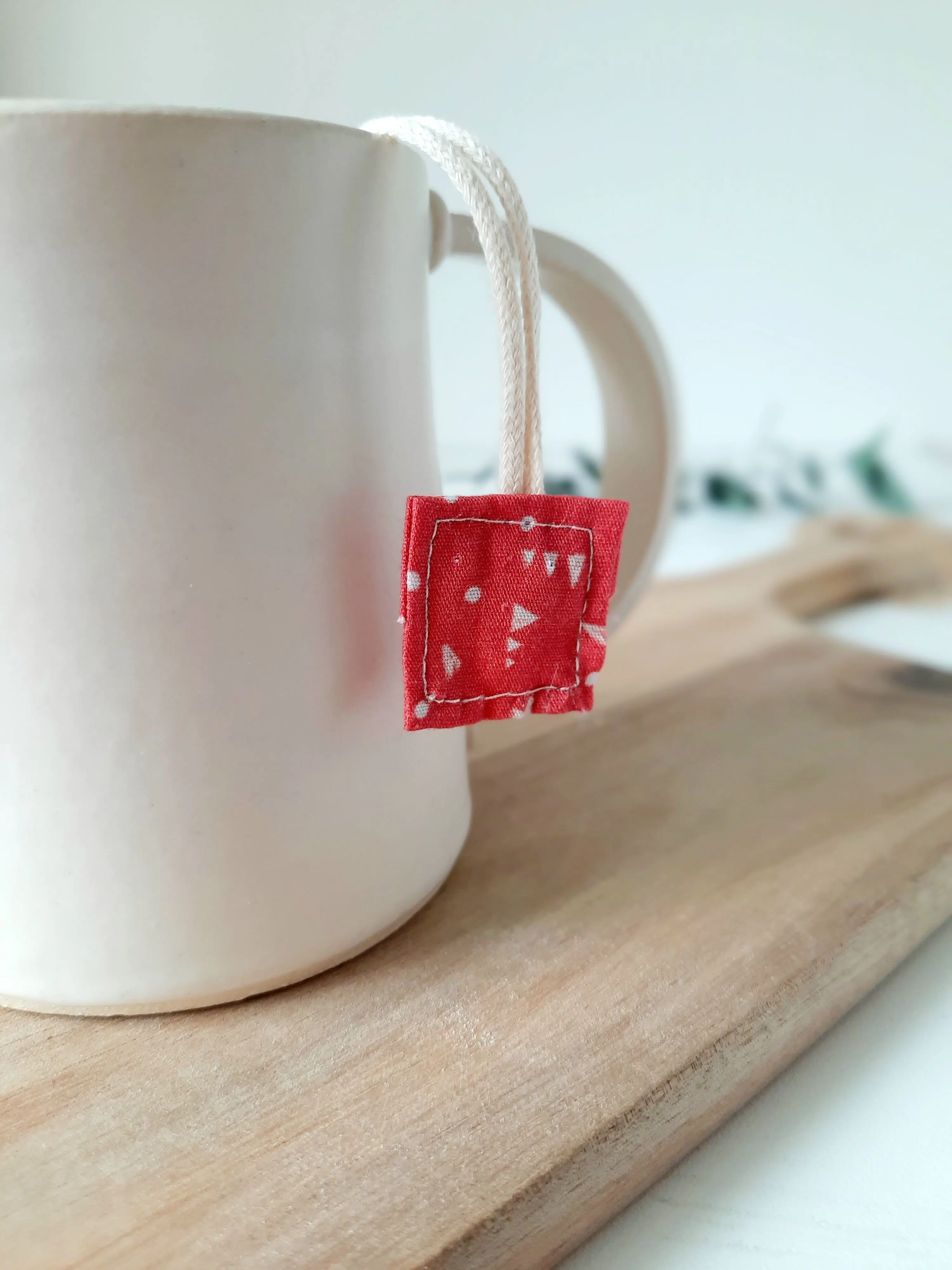 Filtre à thé réutilisable en tissu certifié pour le contact alimentaire