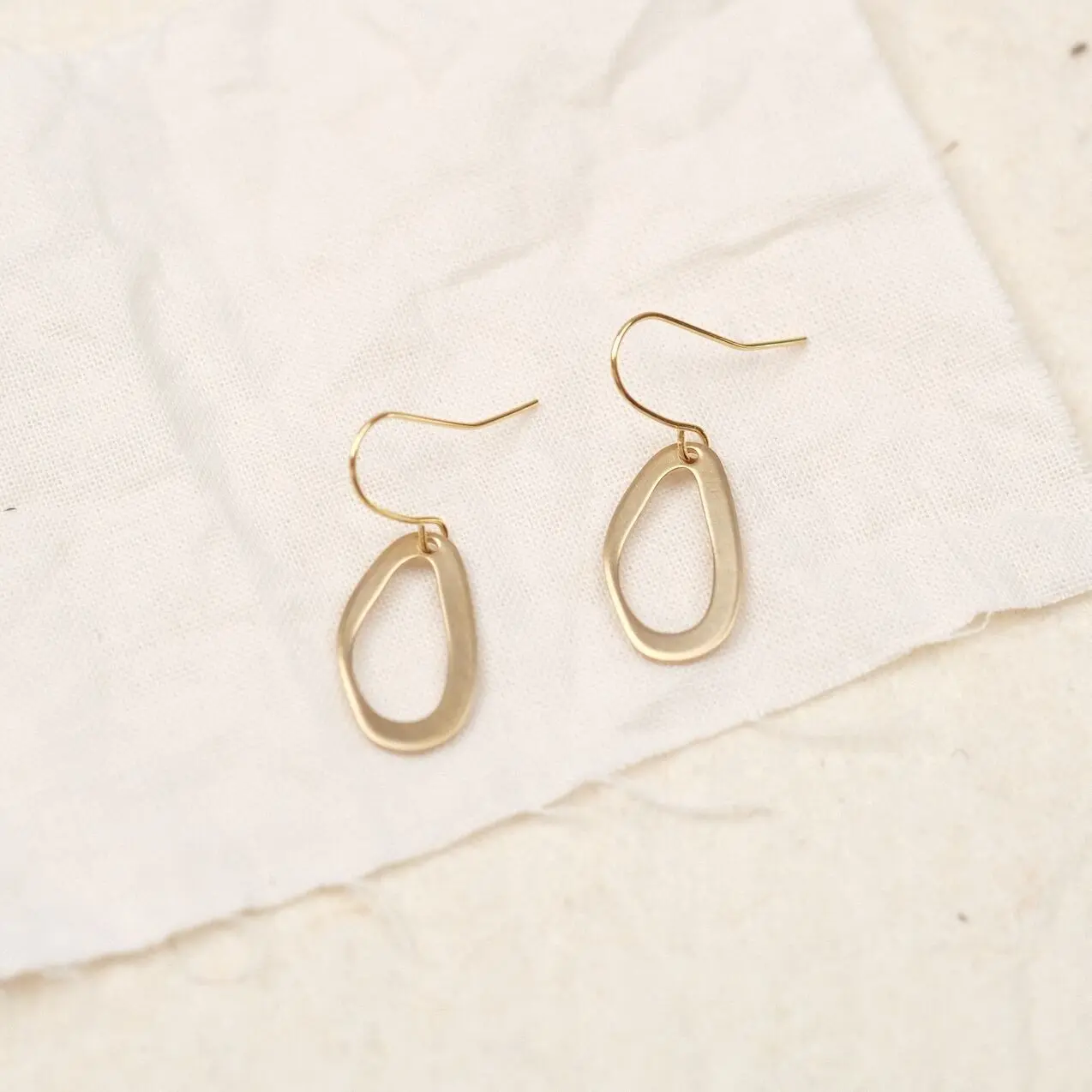 Ohrringe gold aus Messing - Alabaster