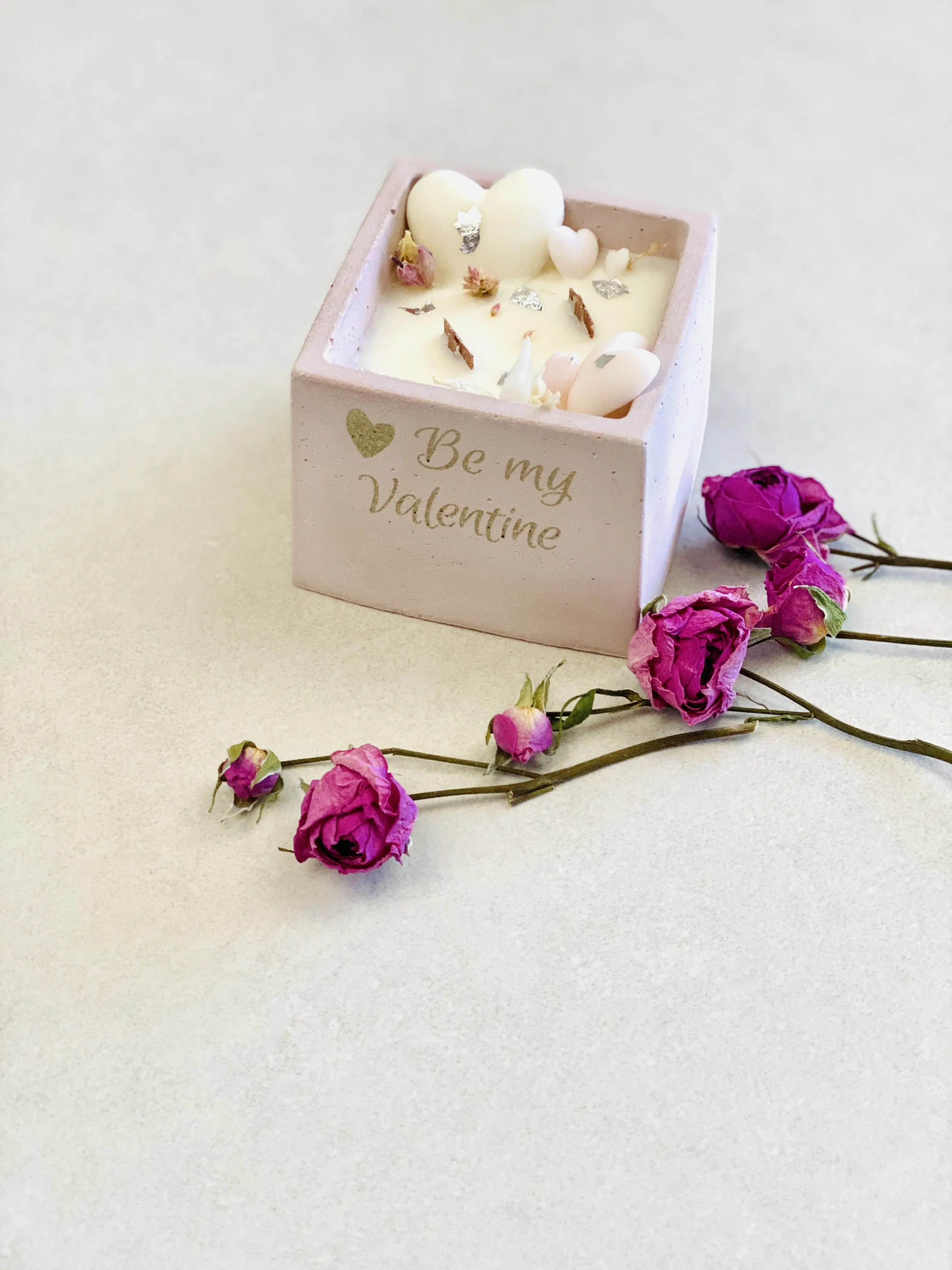 Valentine's Day Candle with Cherry Blossom Hearts Fondants