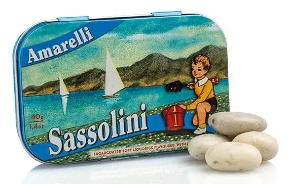 Sugar coated Liquorice flavored with Anise - SASSOLINI 40g
