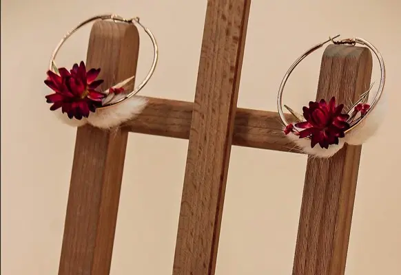 Orange dried flower earrings size L