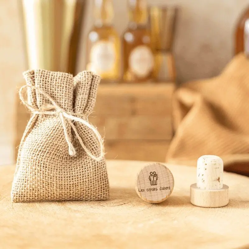 Wine Bottle Stopper “Friends first” - My Bambou