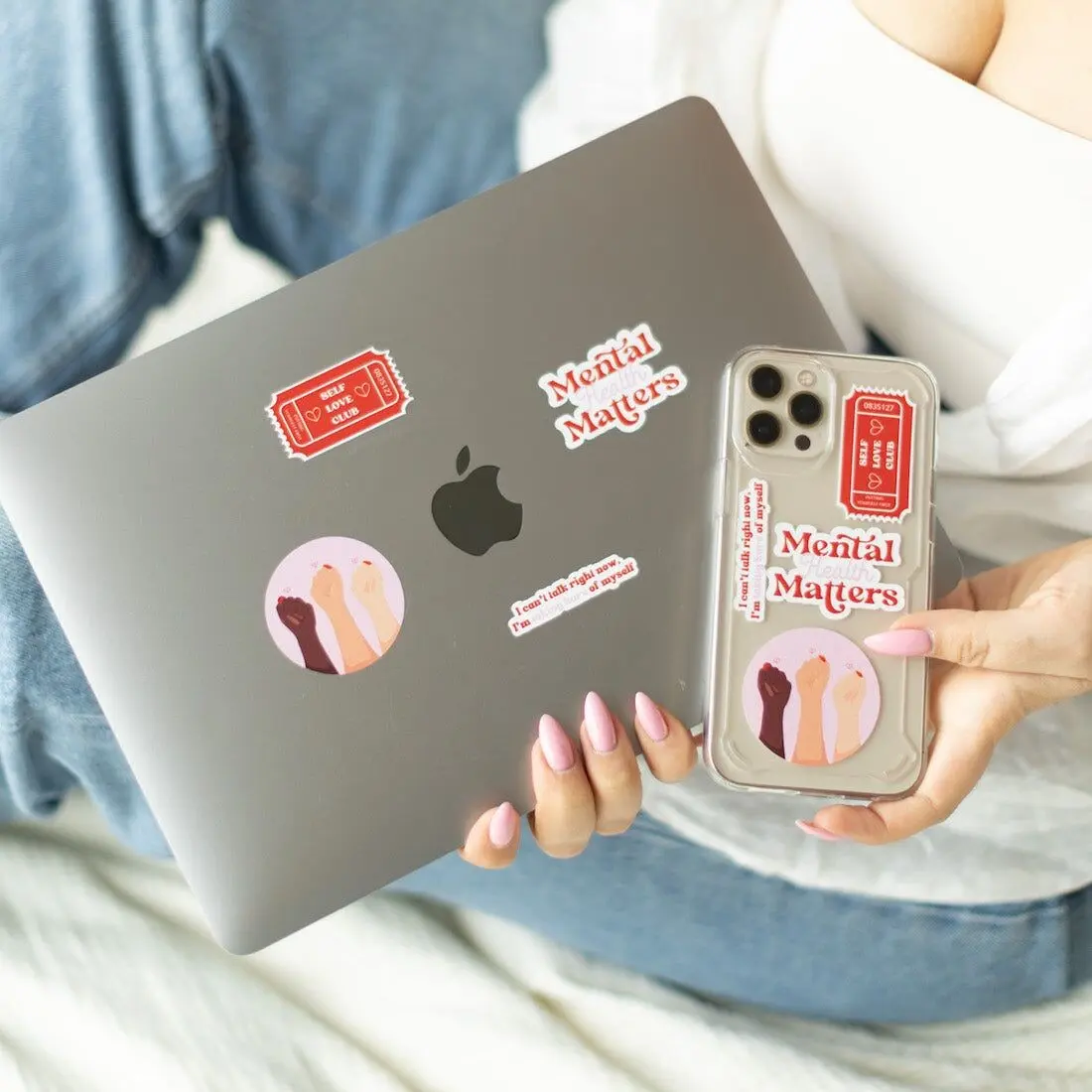 Sheet of 4 stickers