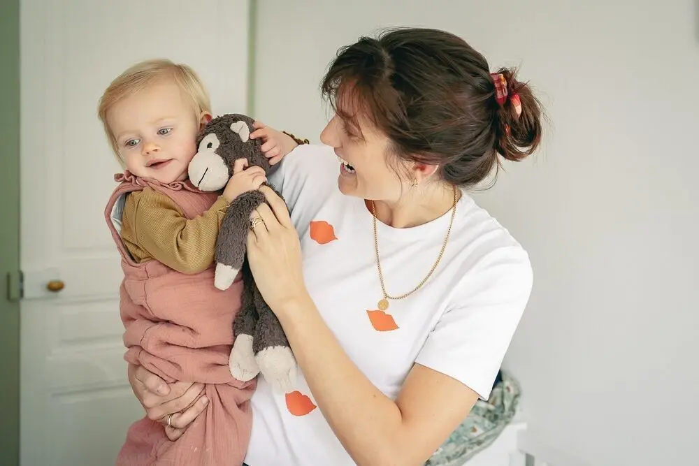 The non-breastfeeding T-shirt - May
