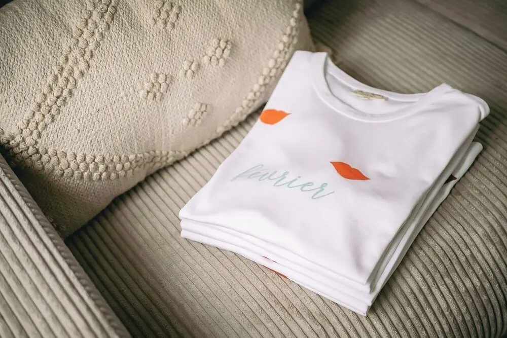 Pack of 12 Breastfeeding T-shirts - The 12 months of the year