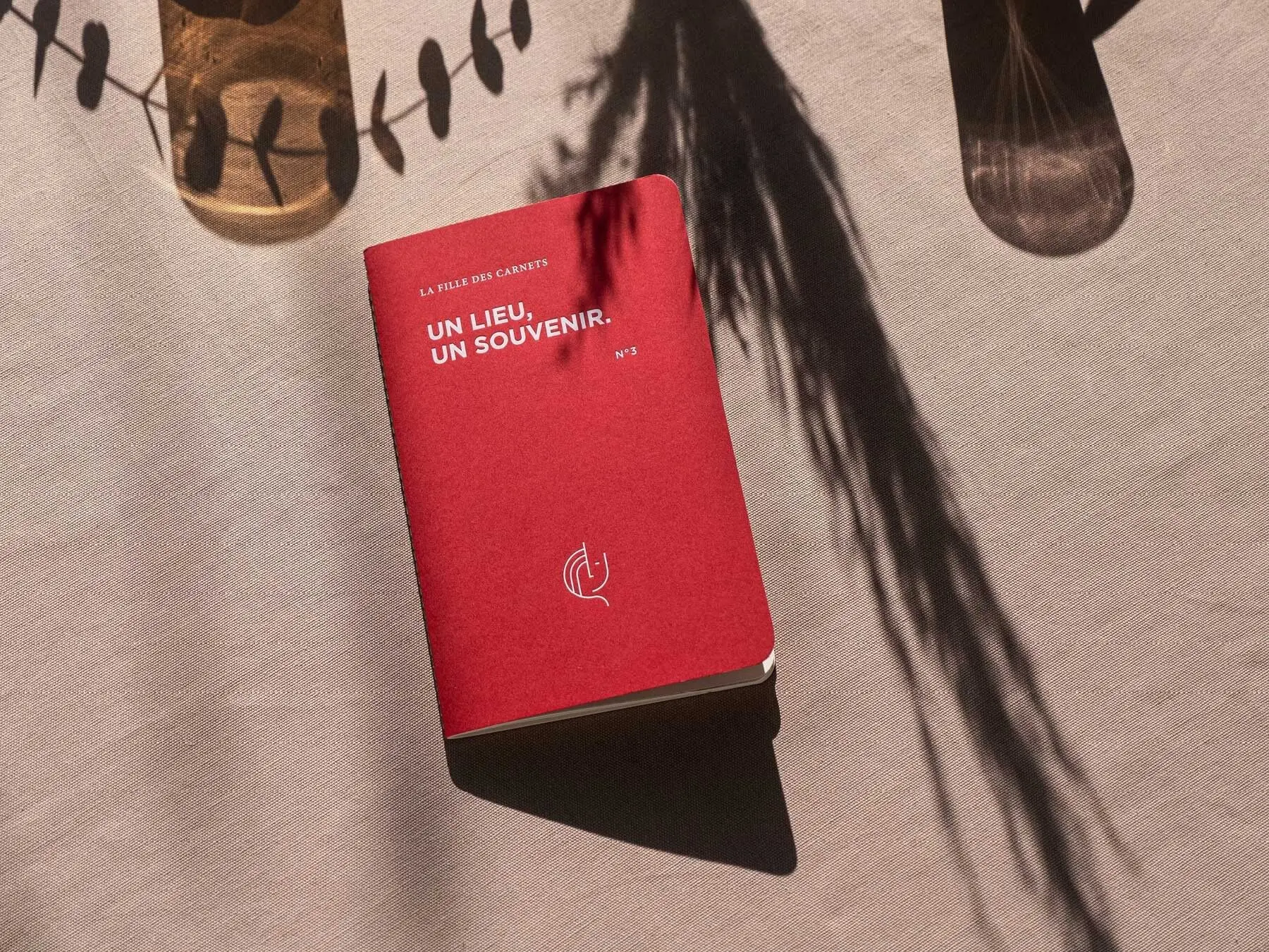Notebook ONE PLACE, ONE MEMORY - red - 68 pages