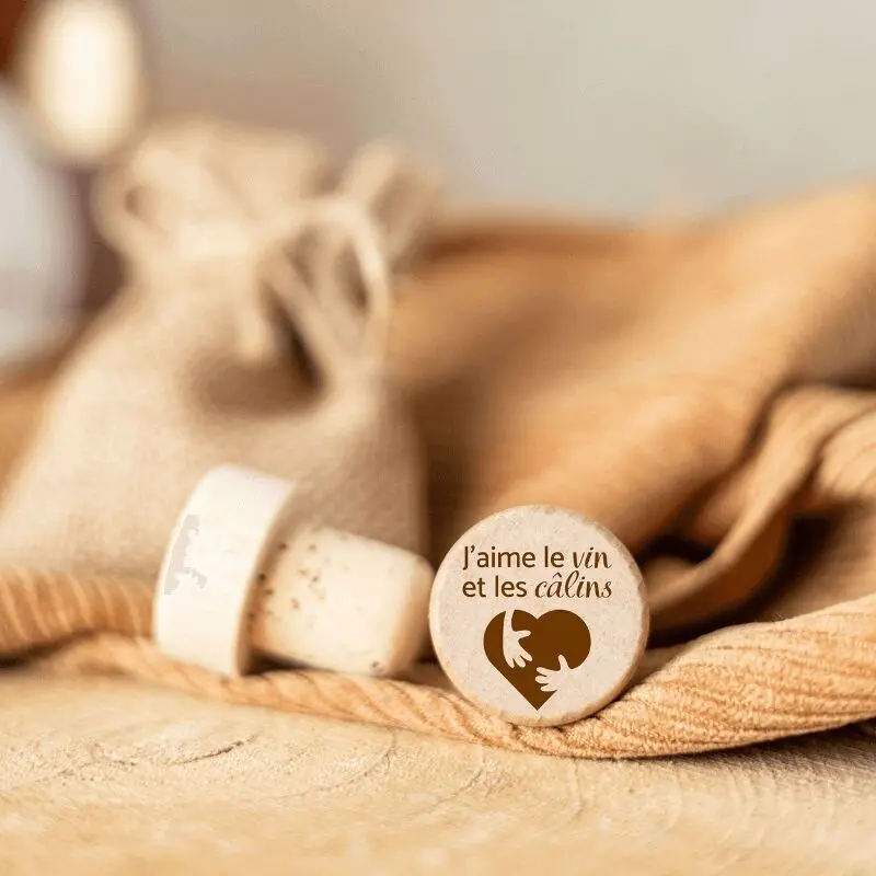 Wine Bottle Stopper "I love Wine and Hugs" - My Bambou